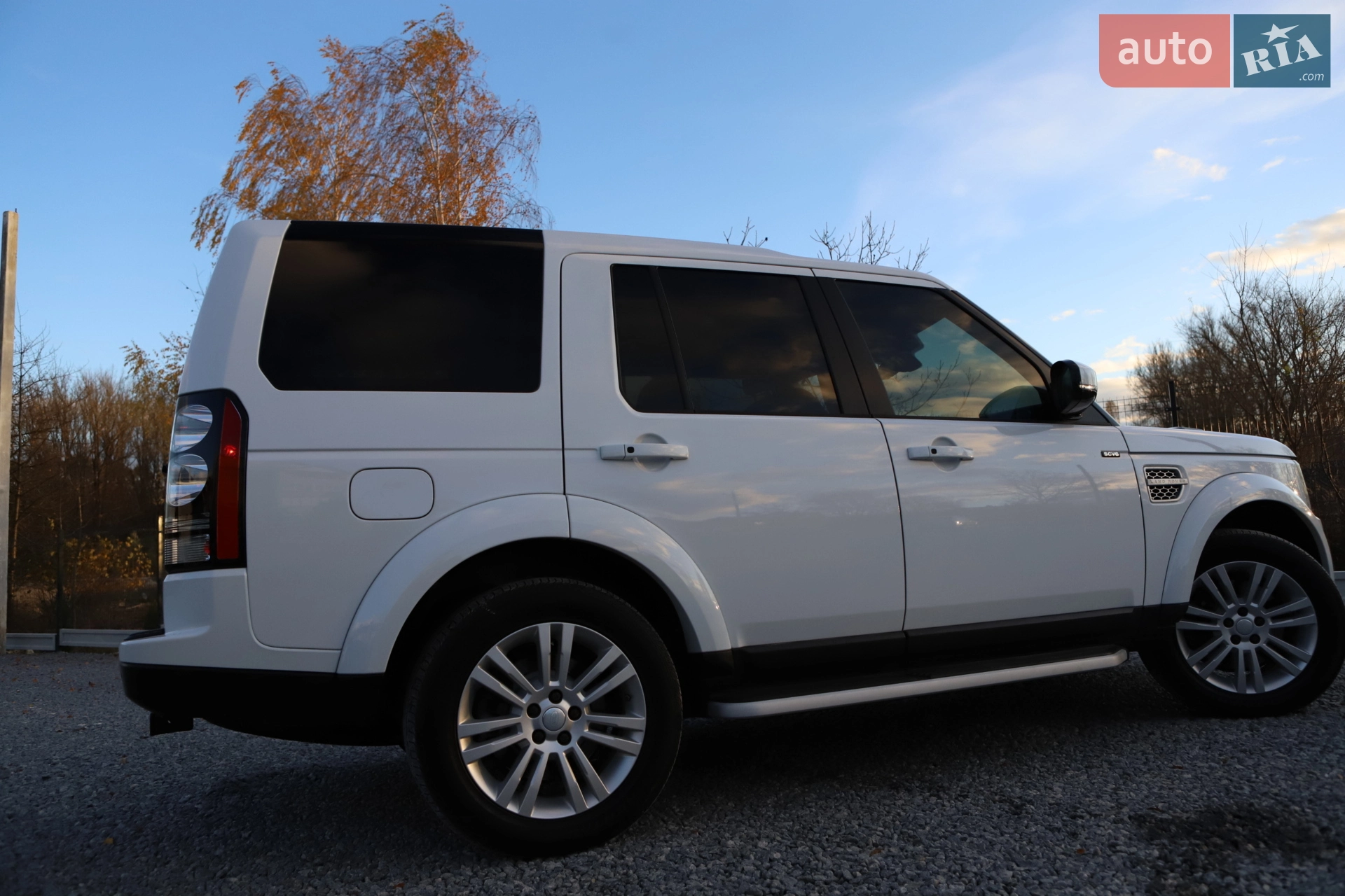 2015 Land Rover Discovery - мініатюра 64