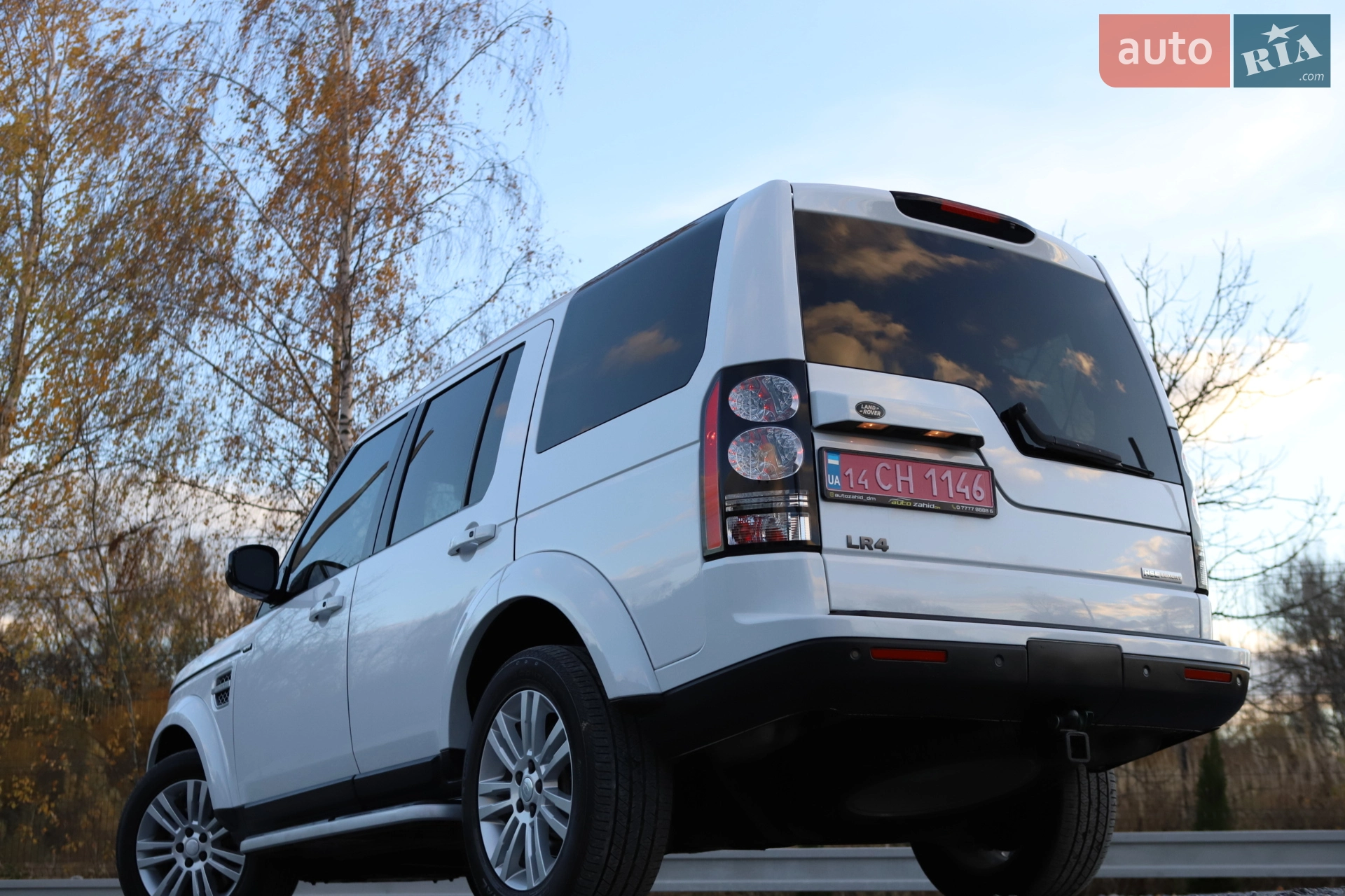 2015 Land Rover Discovery - мініатюра 24