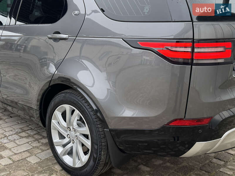 Позашляховик / Кросовер Land Rover Discovery 2017 в Ковелі