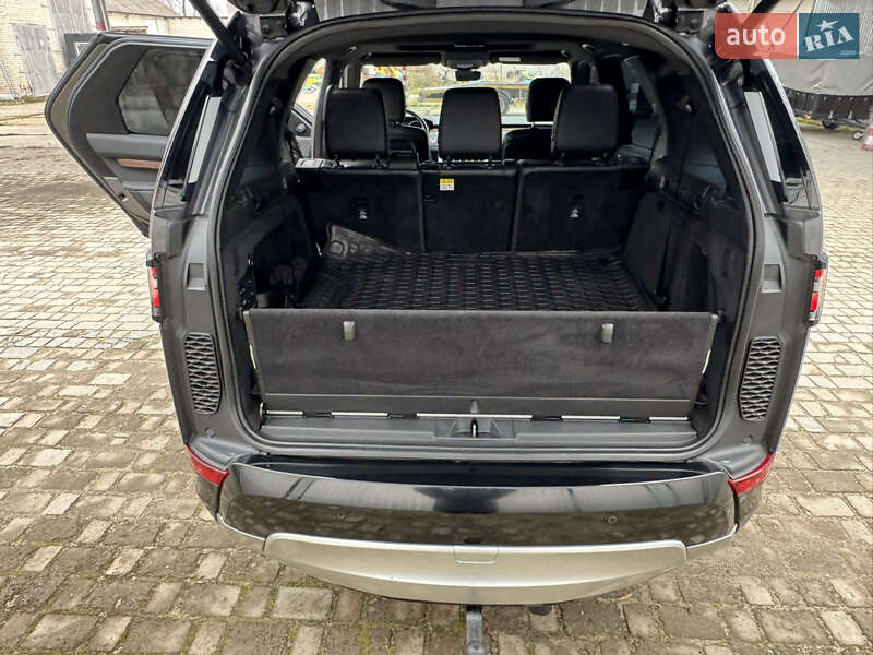 Позашляховик / Кросовер Land Rover Discovery 2017 в Ковелі