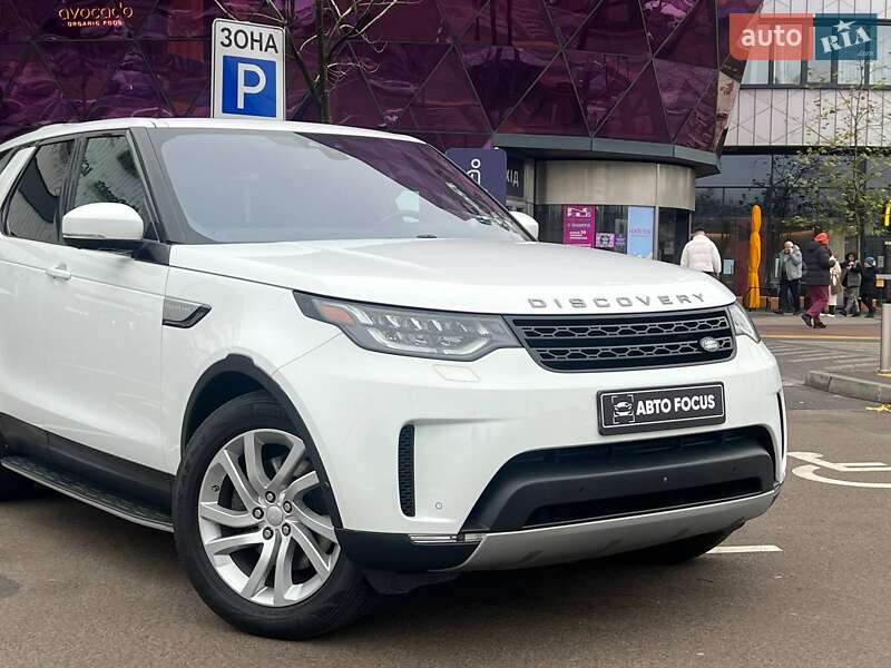 Внедорожник / Кроссовер Land Rover Discovery 2017 в Киеве