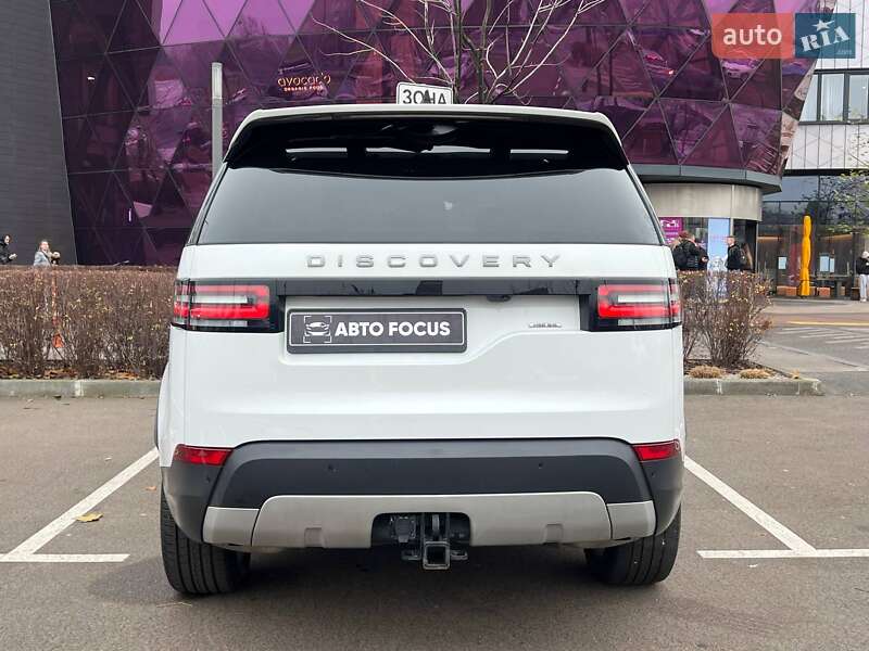 Внедорожник / Кроссовер Land Rover Discovery 2017 в Киеве