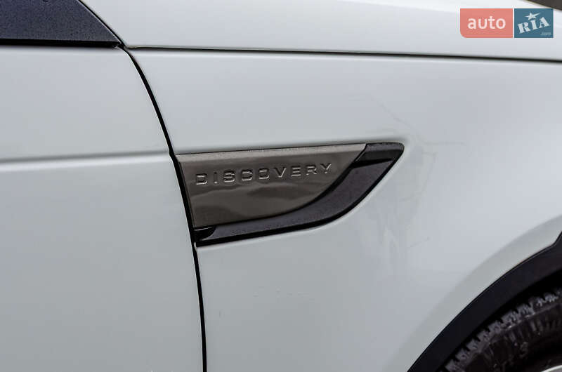 Позашляховик / Кросовер Land Rover Discovery 2018 в Києві