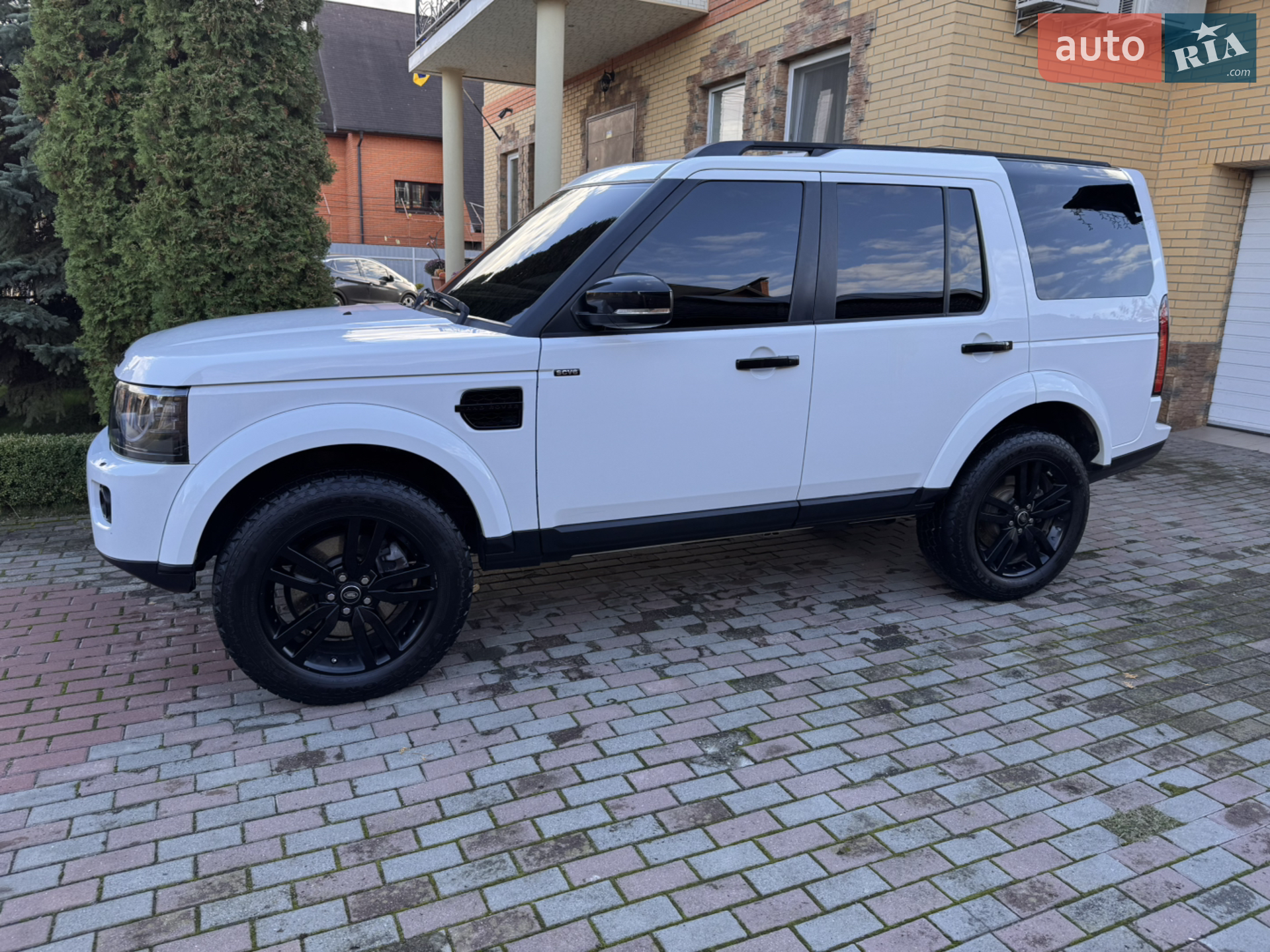 2016 Land Rover Discovery - мініатюра 5