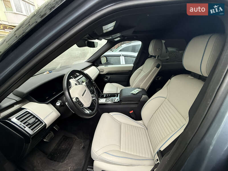 Внедорожник / Кроссовер Land Rover Discovery 2018 в Чернигове