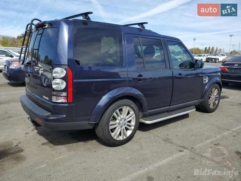 Позашляховик / Кросовер Land Rover Discovery 2015 в Черкасах