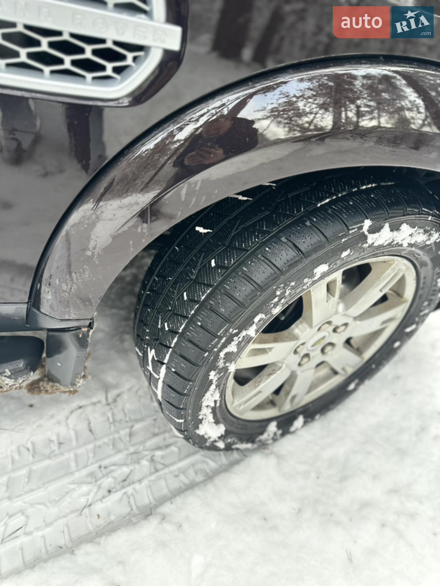 Land Rover Discovery 2011 VIN SALLAAAF4BA592629 фото оголошення 10 з 16