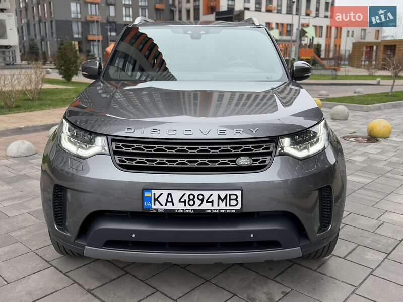 Внедорожник / Кроссовер Land Rover Discovery 2017 в Киеве