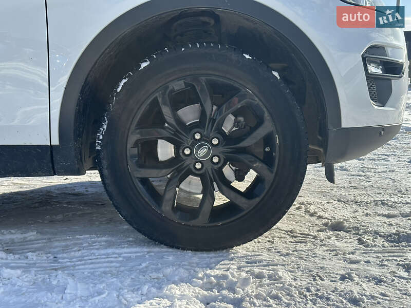 Внедорожник / Кроссовер Land Rover Discovery 2016 в Львове фото 15 Внедорожник / Кроссовер Land Rover Discovery 2016 в Львове