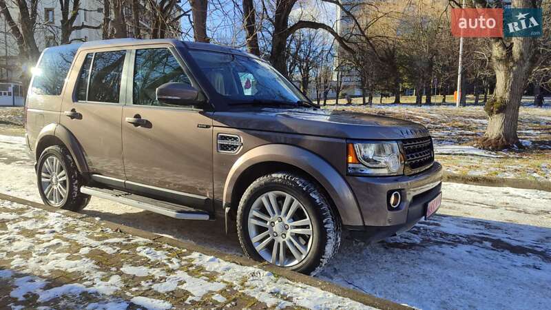 Внедорожник / Кроссовер Land Rover Discovery 2015 в Трускавце
