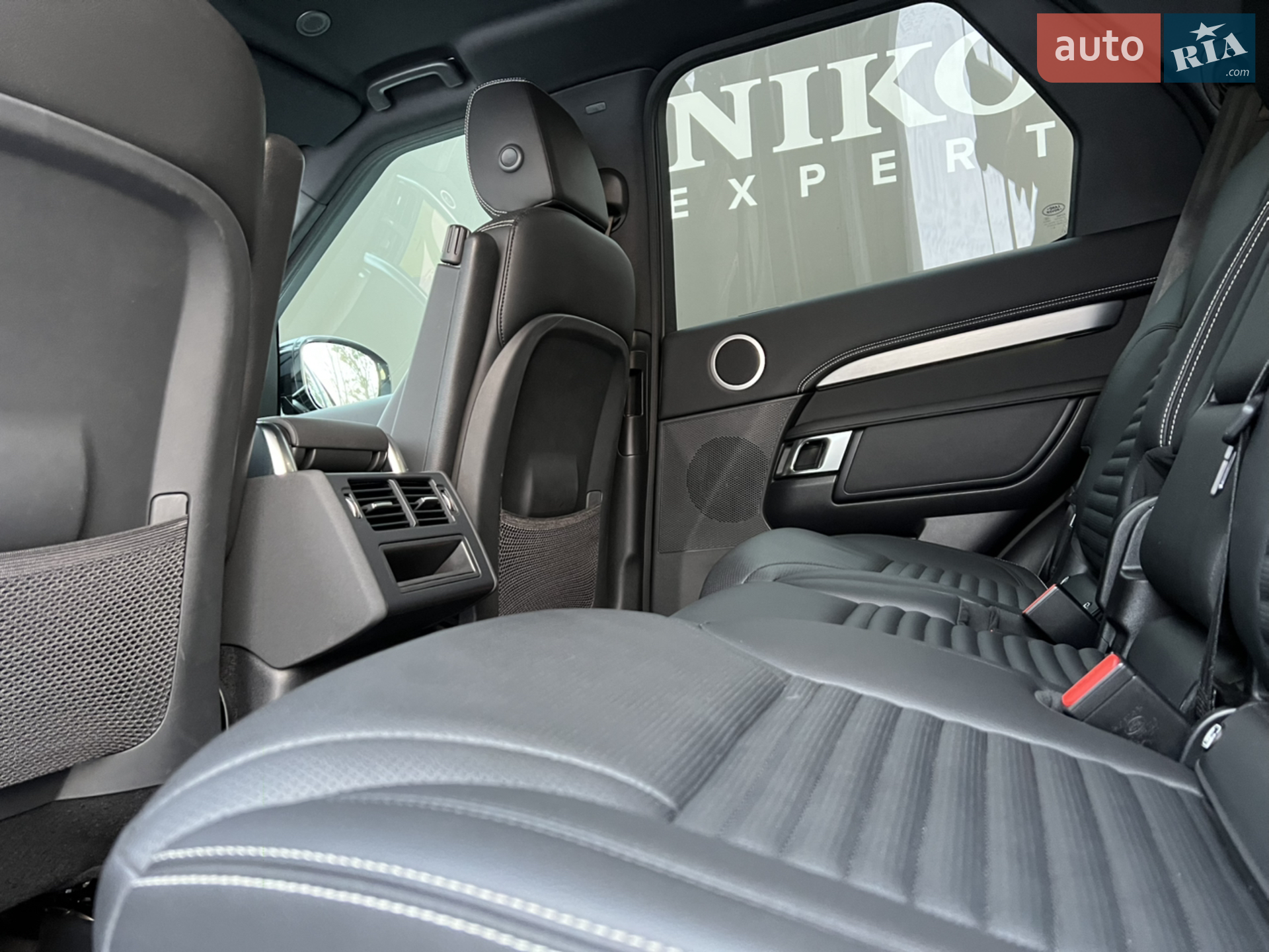 2023 Land Rover Discovery - мініатюра 25
