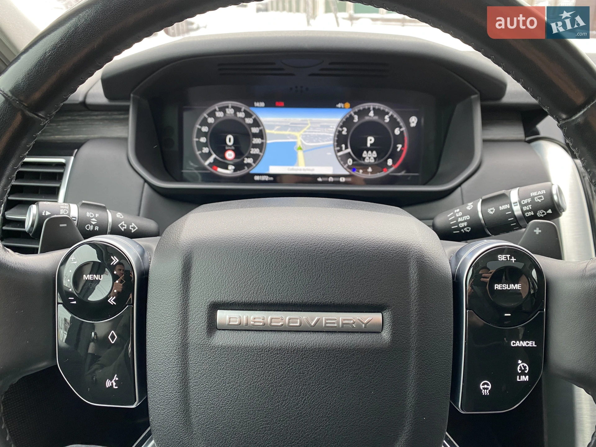 2018 Land Rover Discovery - мініатюра 47