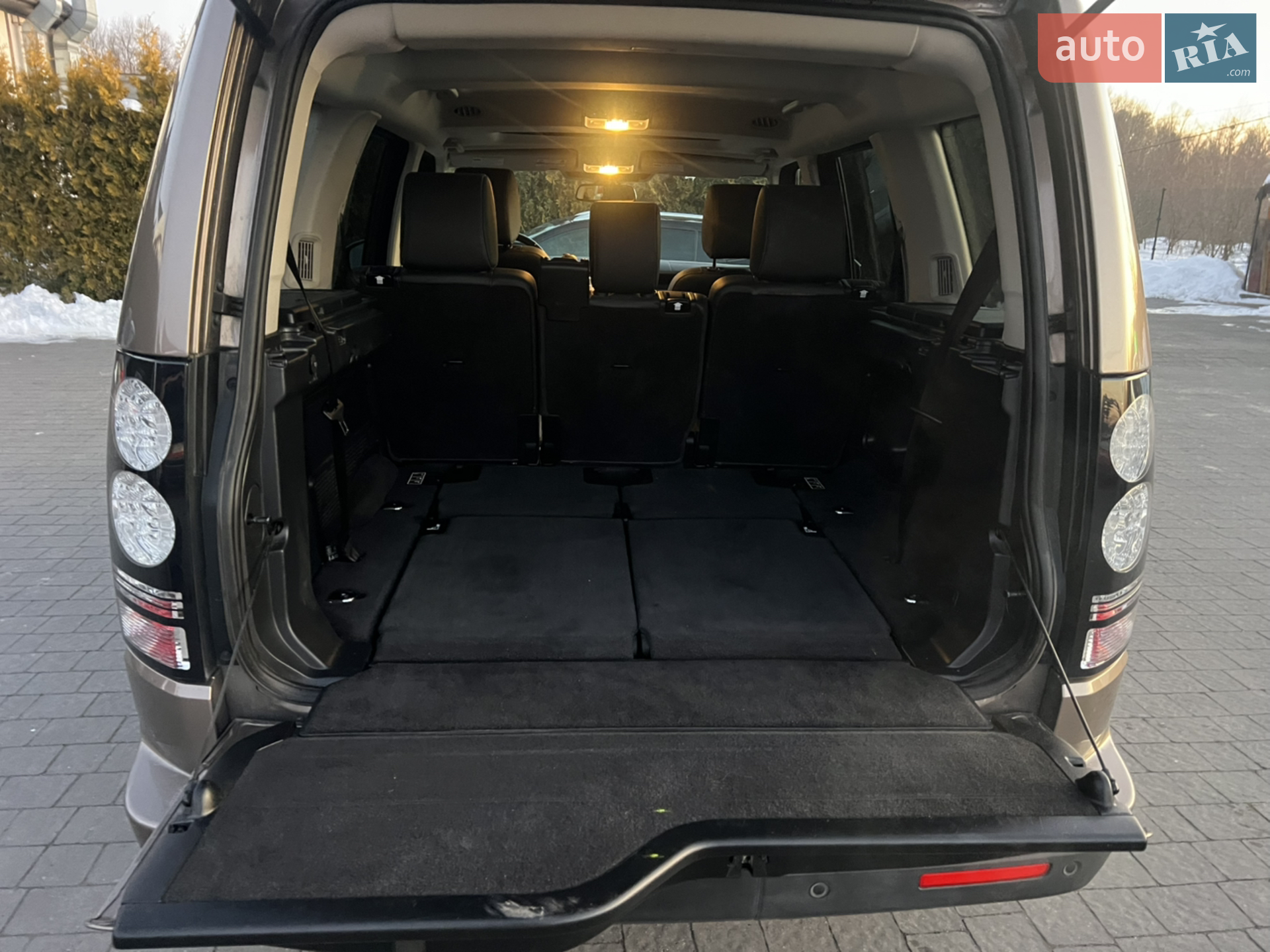 2015 Land Rover Discovery - мініатюра 9