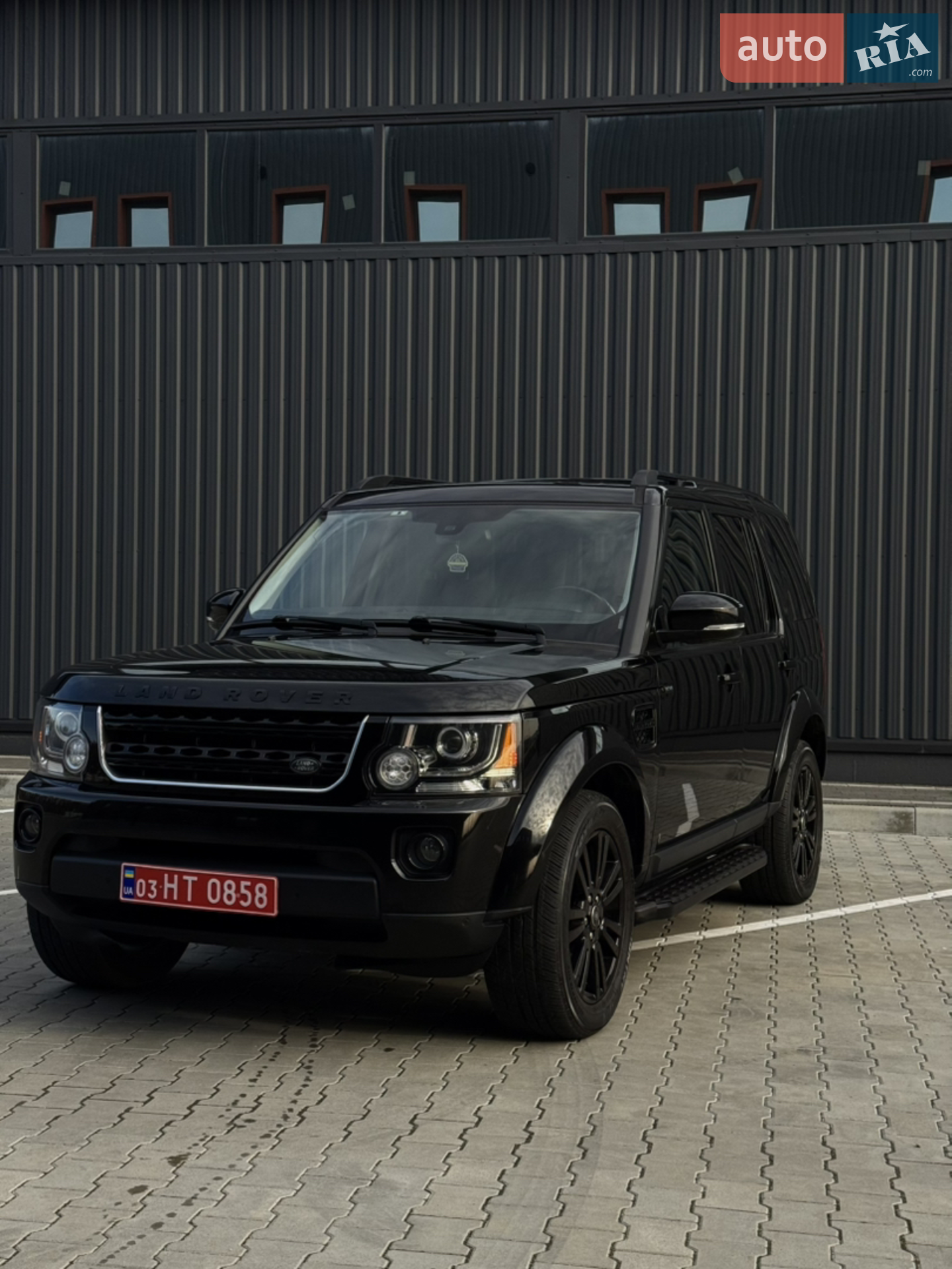 2016 Land Rover Discovery - мініатюра 33