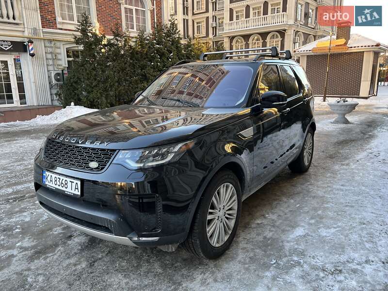 Внедорожник / Кроссовер Land Rover Discovery 2017 в Киеве