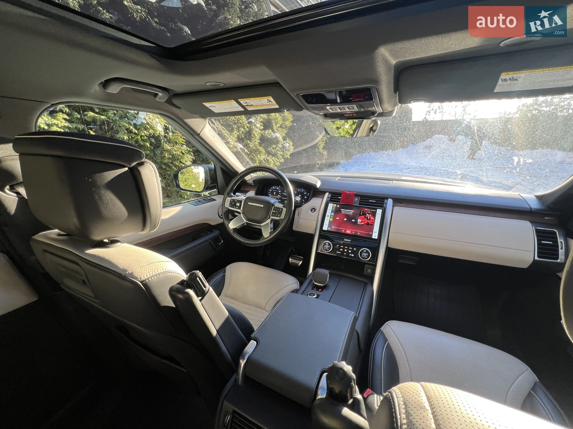 2021 Land Rover Discovery - мініатюра 20