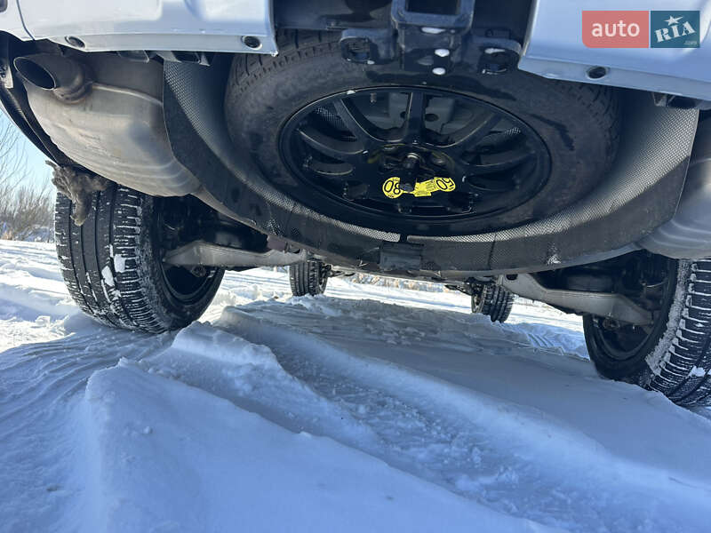 Внедорожник / Кроссовер Land Rover Discovery 2019 в Киеве