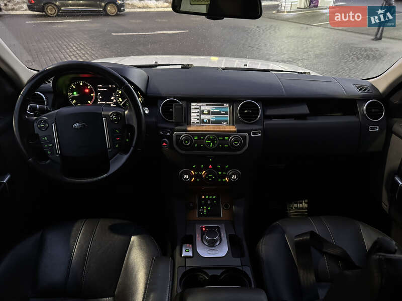 Внедорожник / Кроссовер Land Rover Discovery 2014 в Киеве