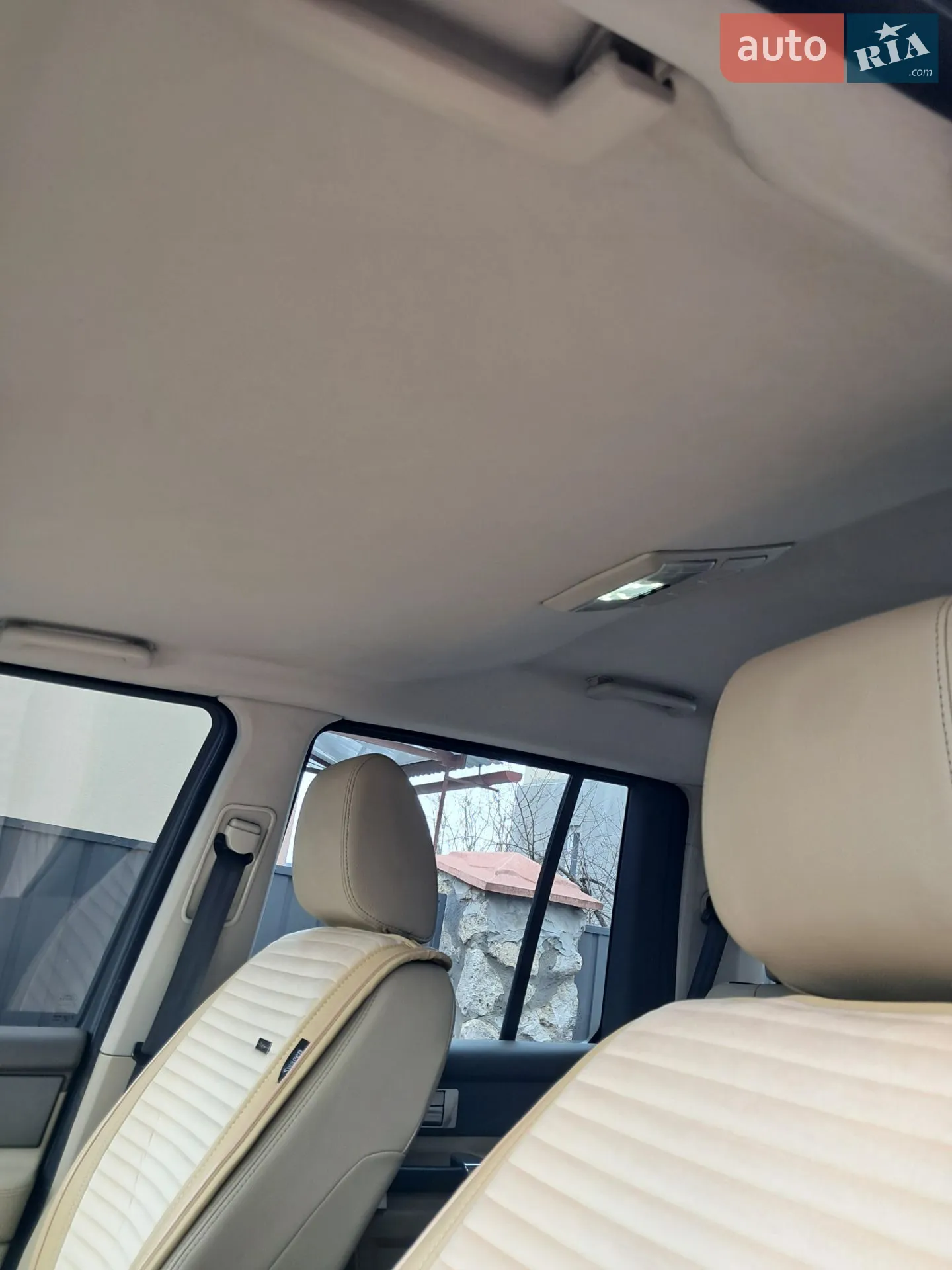 2010 Land Rover Discovery - мініатюра 12