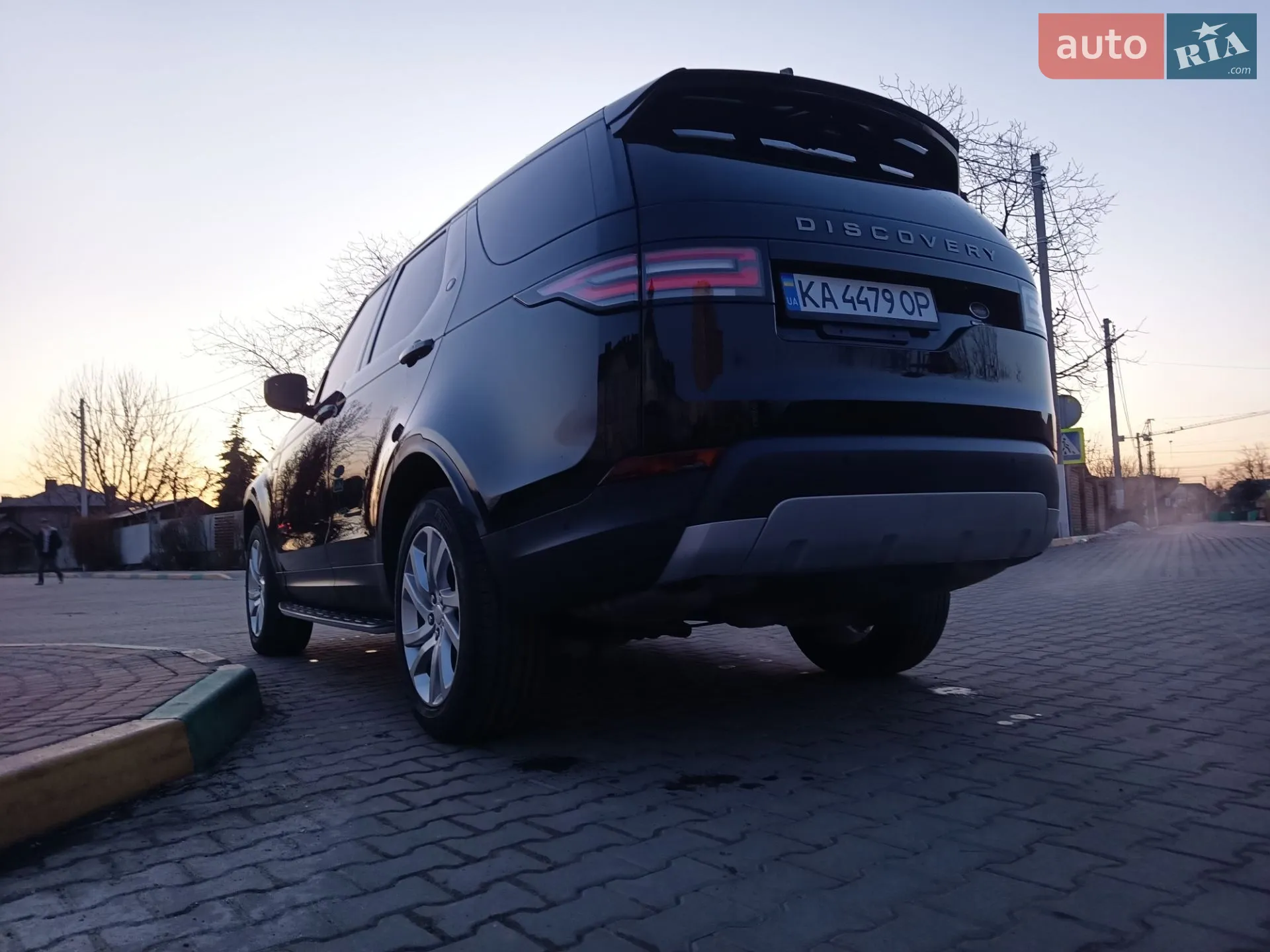 2018 Land Rover Discovery - мініатюра 14