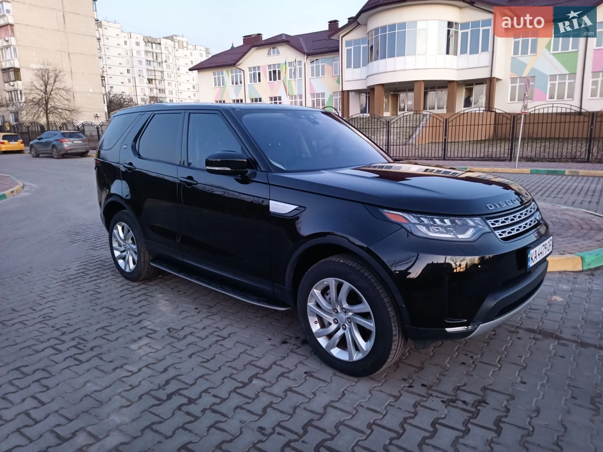 2018 Land Rover Discovery - мініатюра 21