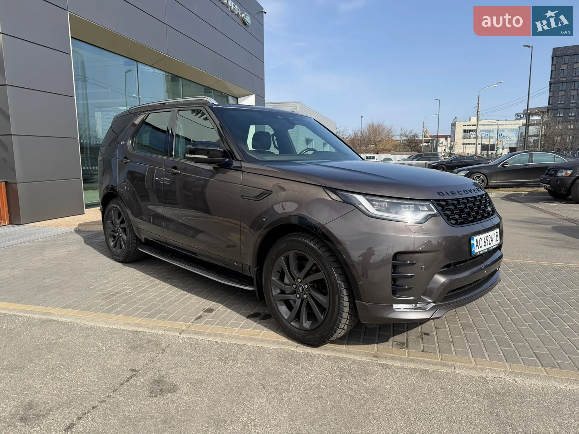 2021 Land Rover Discovery - мініатюра 3