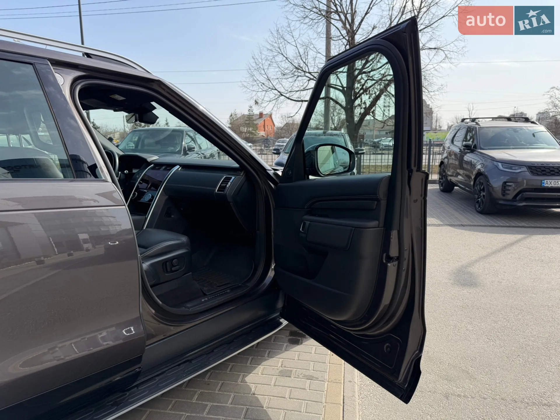 2021 Land Rover Discovery - мініатюра 35