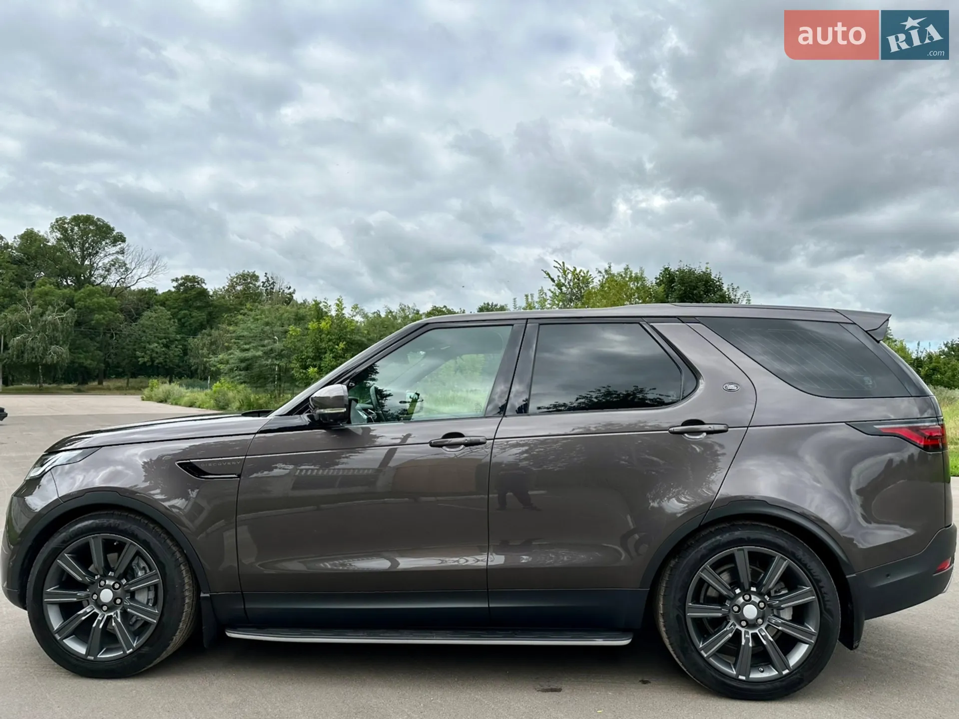 2021 Land Rover Discovery - мініатюра 9