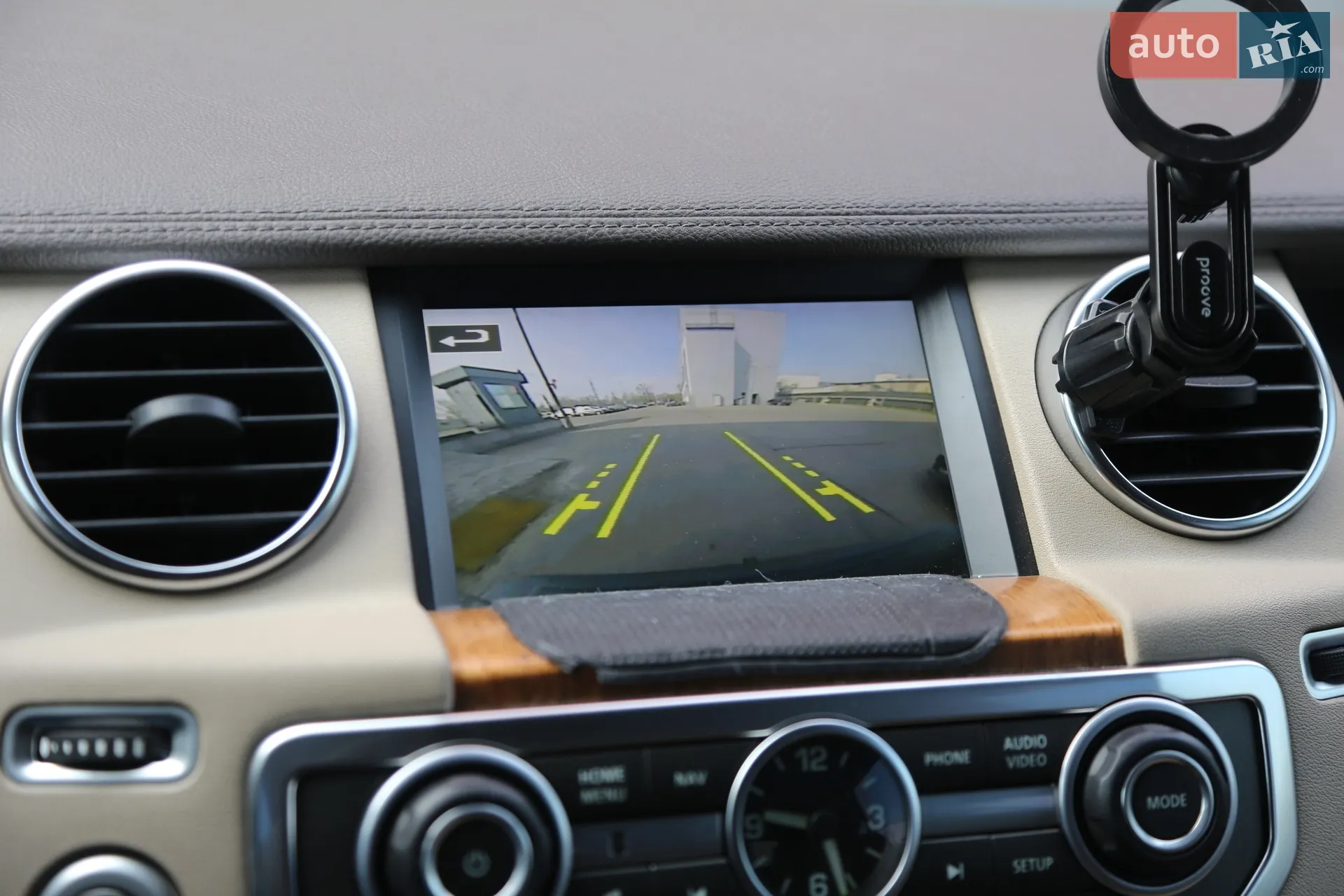 2015 Land Rover Discovery - мініатюра 24