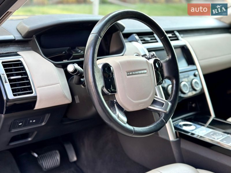 Внедорожник / Кроссовер Land Rover Discovery 2018 в Тернополе