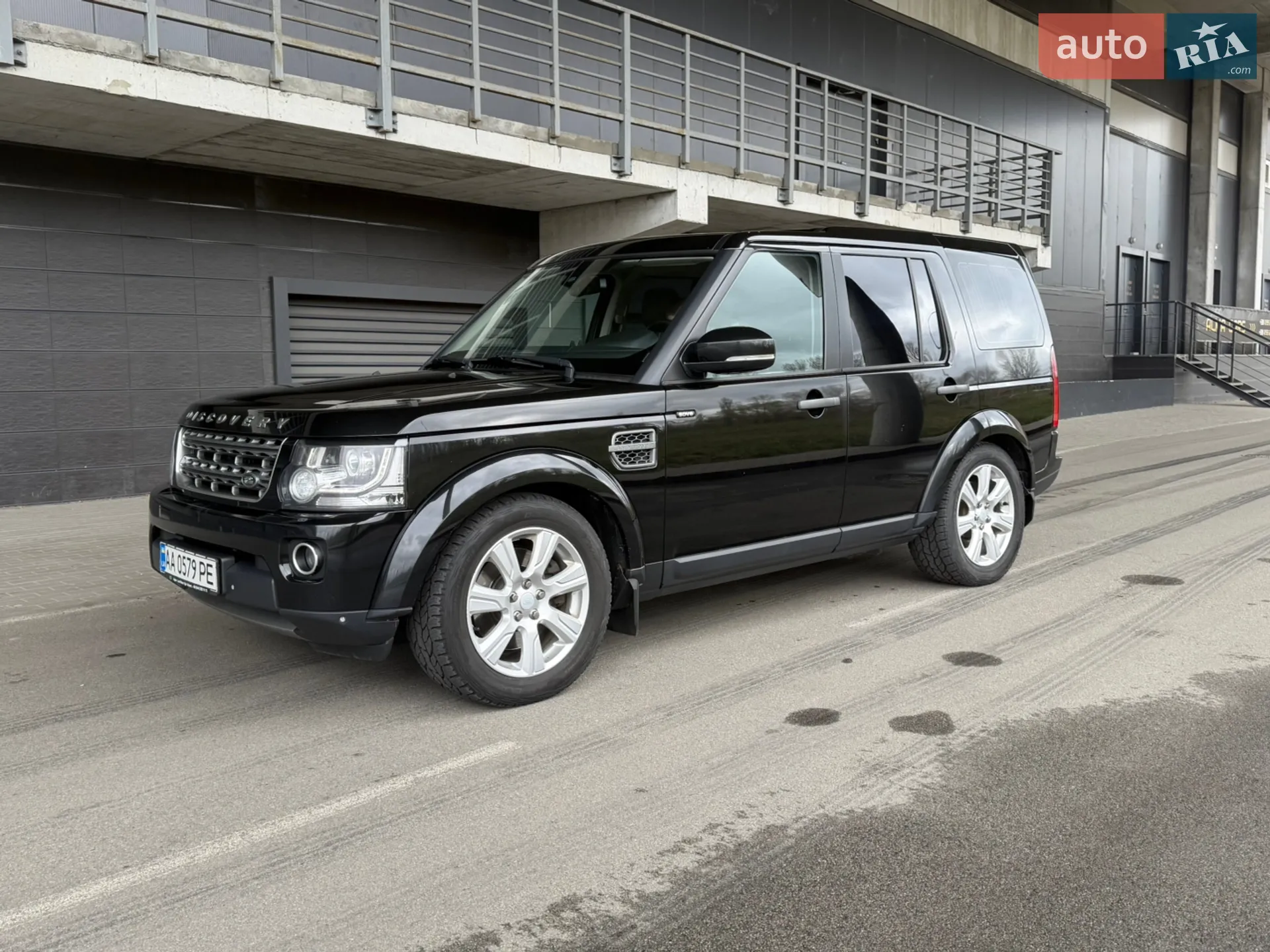 2016 Land Rover Discovery - мініатюра 10