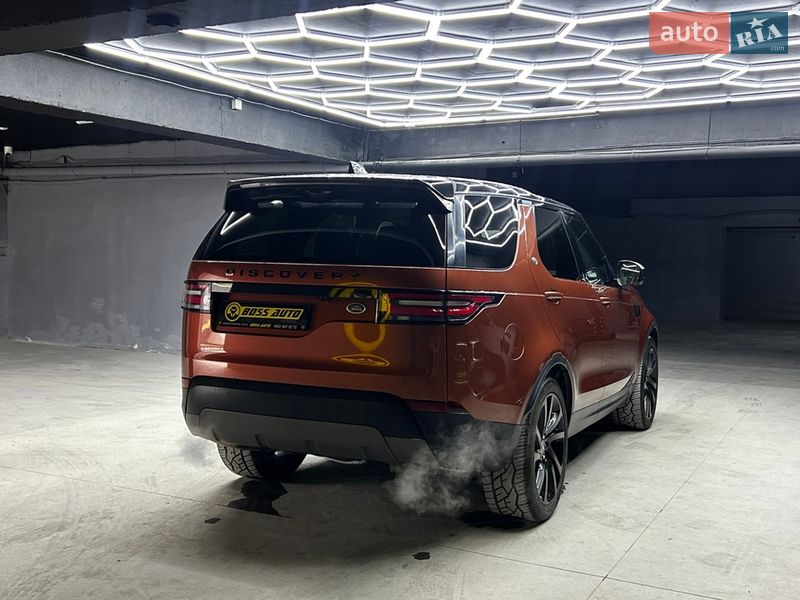 Позашляховик / Кросовер Land Rover Discovery 2017 в Чернівцях