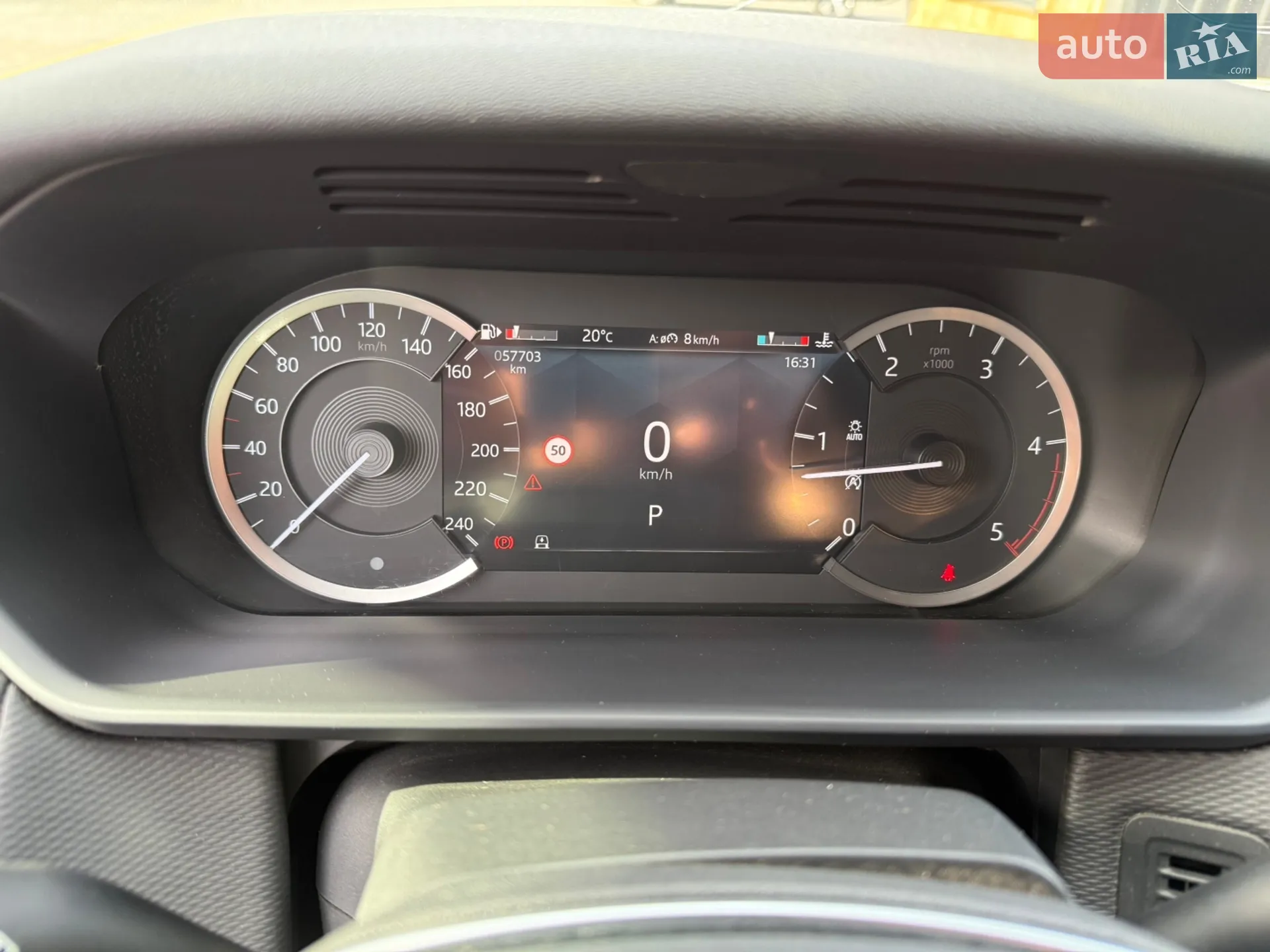 2023 Land Rover Discovery - мініатюра 13