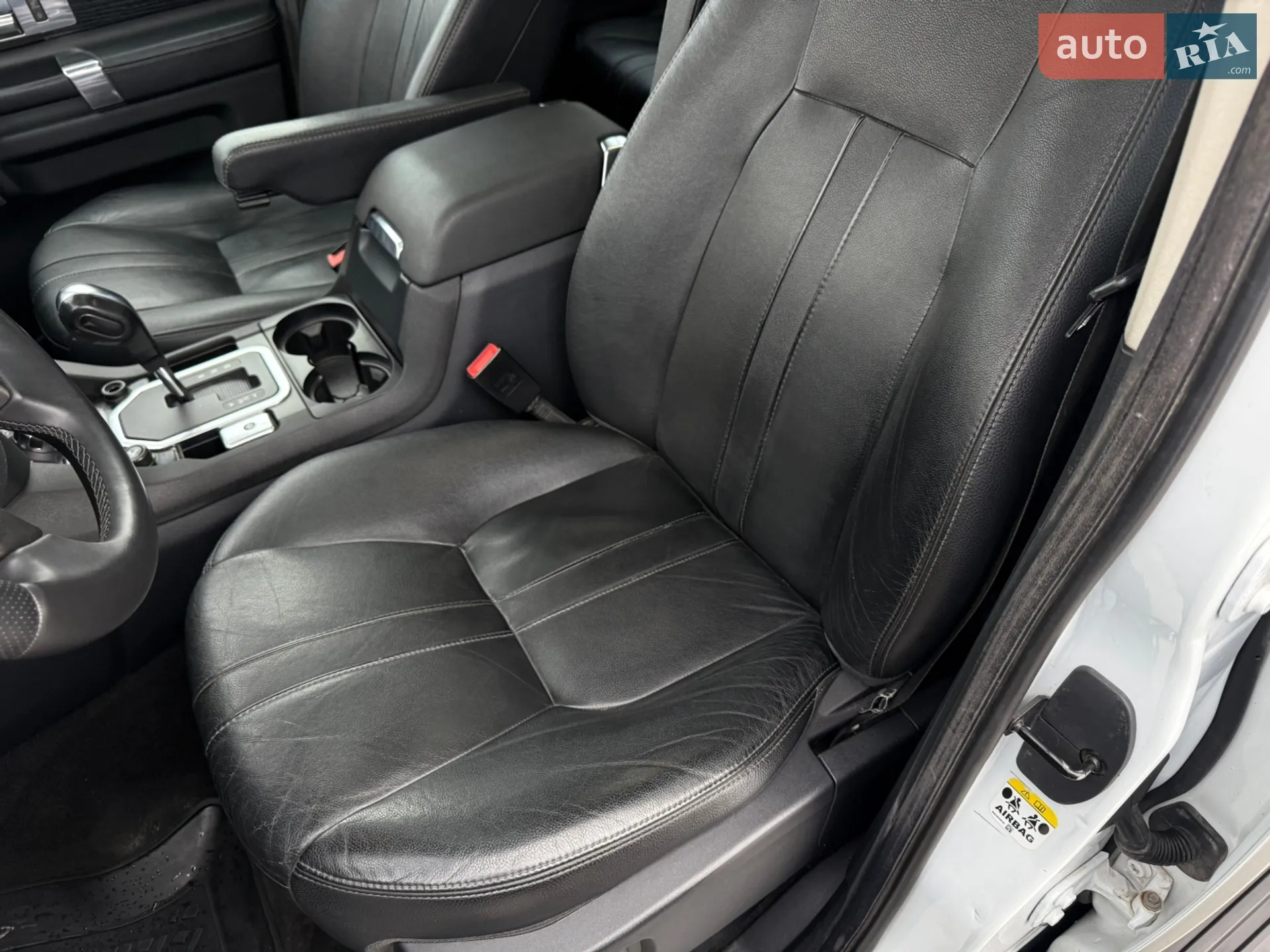 2012 Land Rover Discovery - мініатюра 36