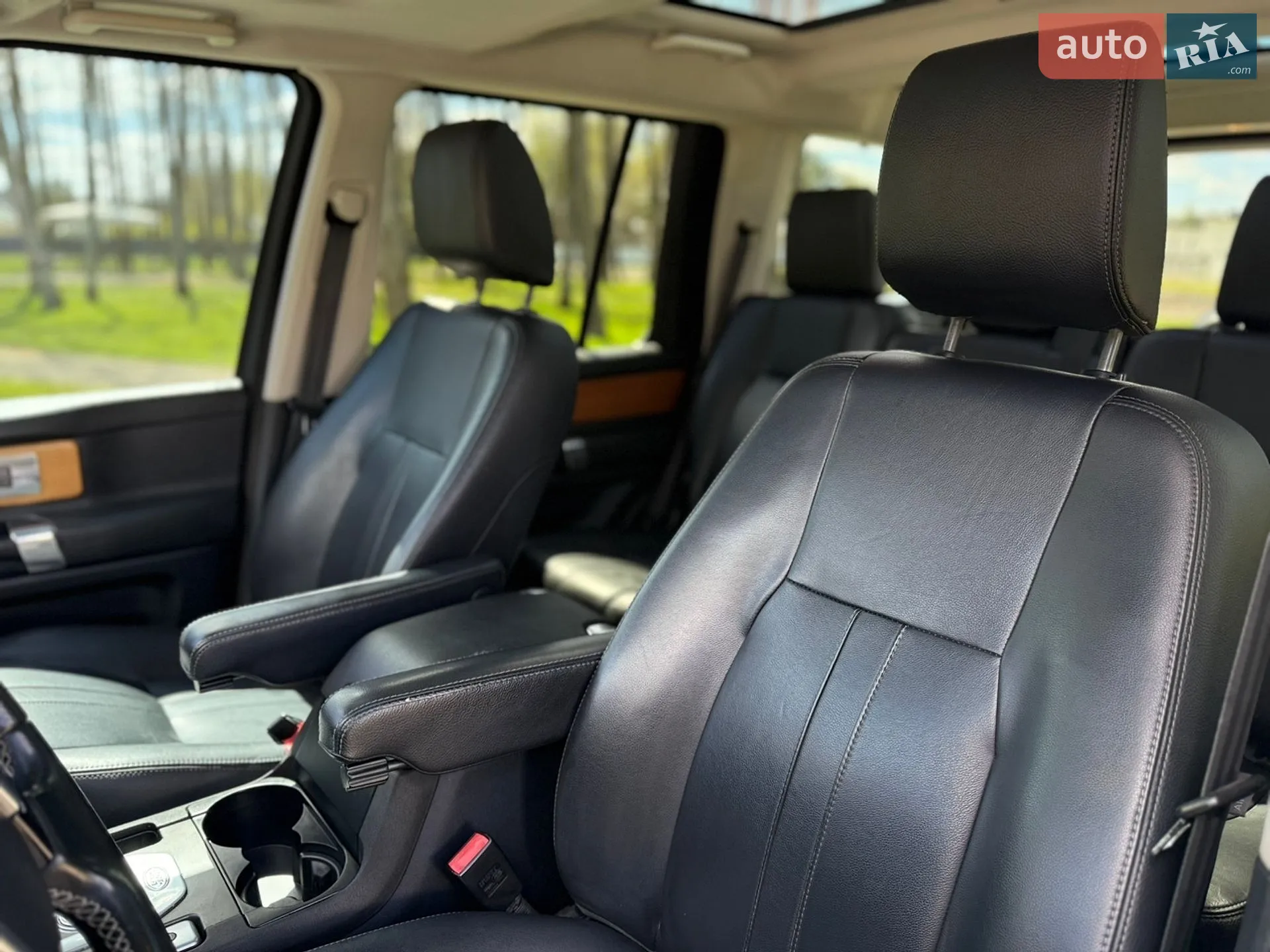 2015 Land Rover Discovery - мініатюра 48
