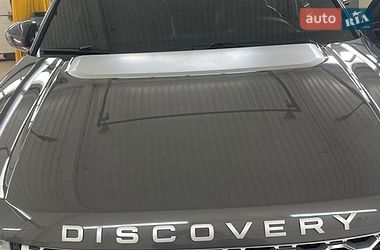 Внедорожник / Кроссовер Land Rover Discovery 2015 в Киеве