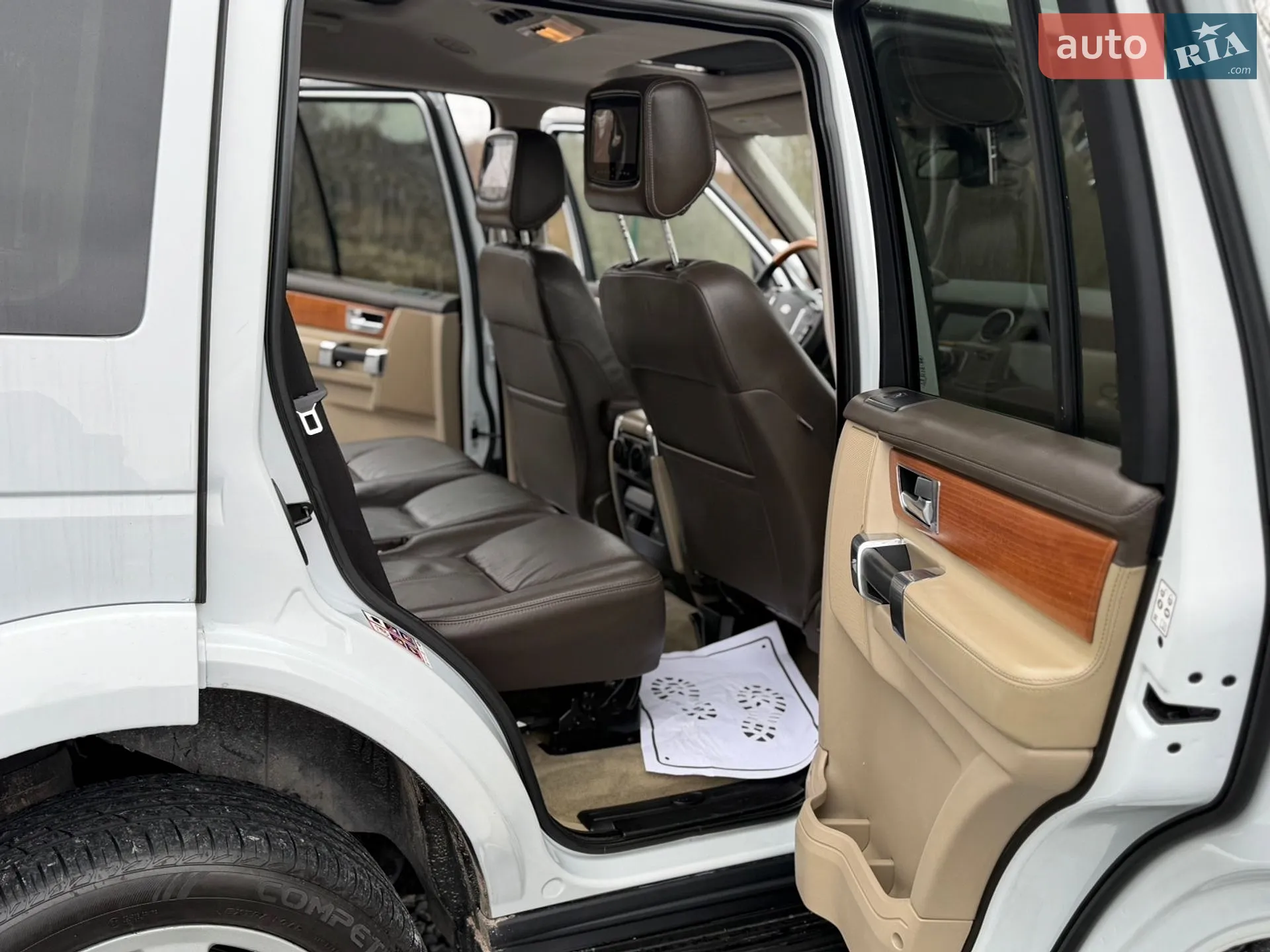 2016 Land Rover Discovery - мініатюра 55