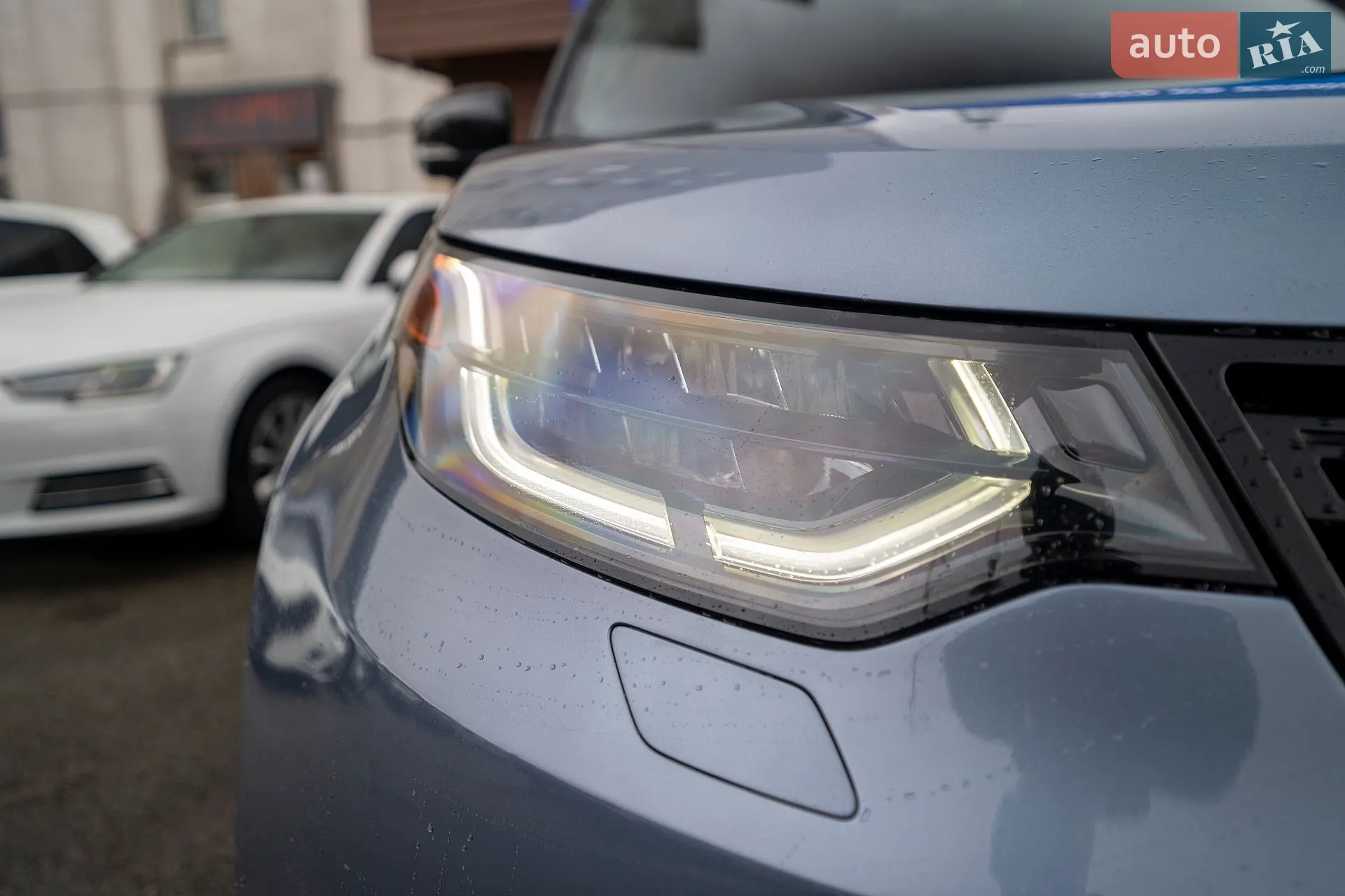 2019 Land Rover Discovery - мініатюра 8
