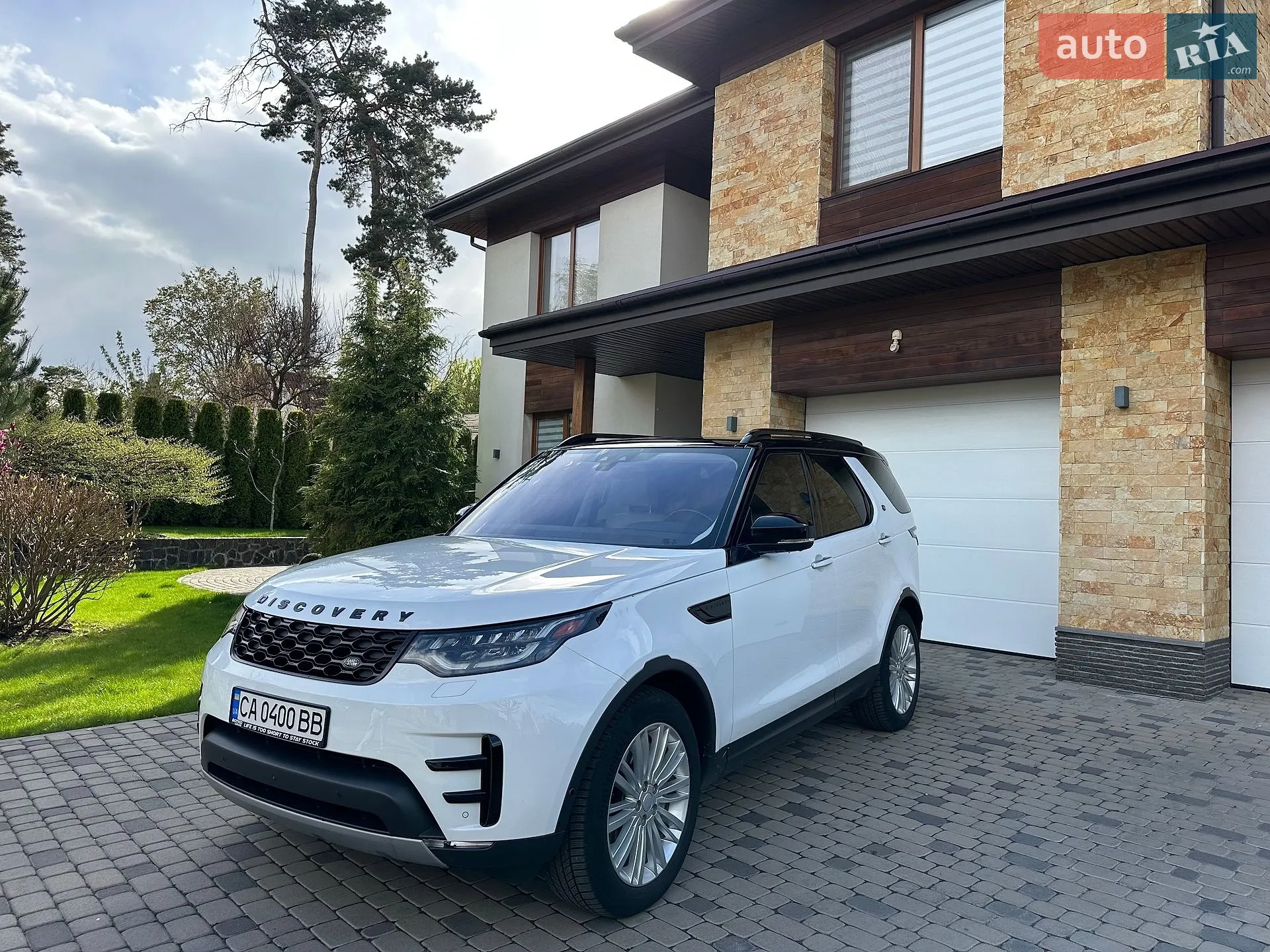 2018 Land Rover Discovery - мініатюра 3
