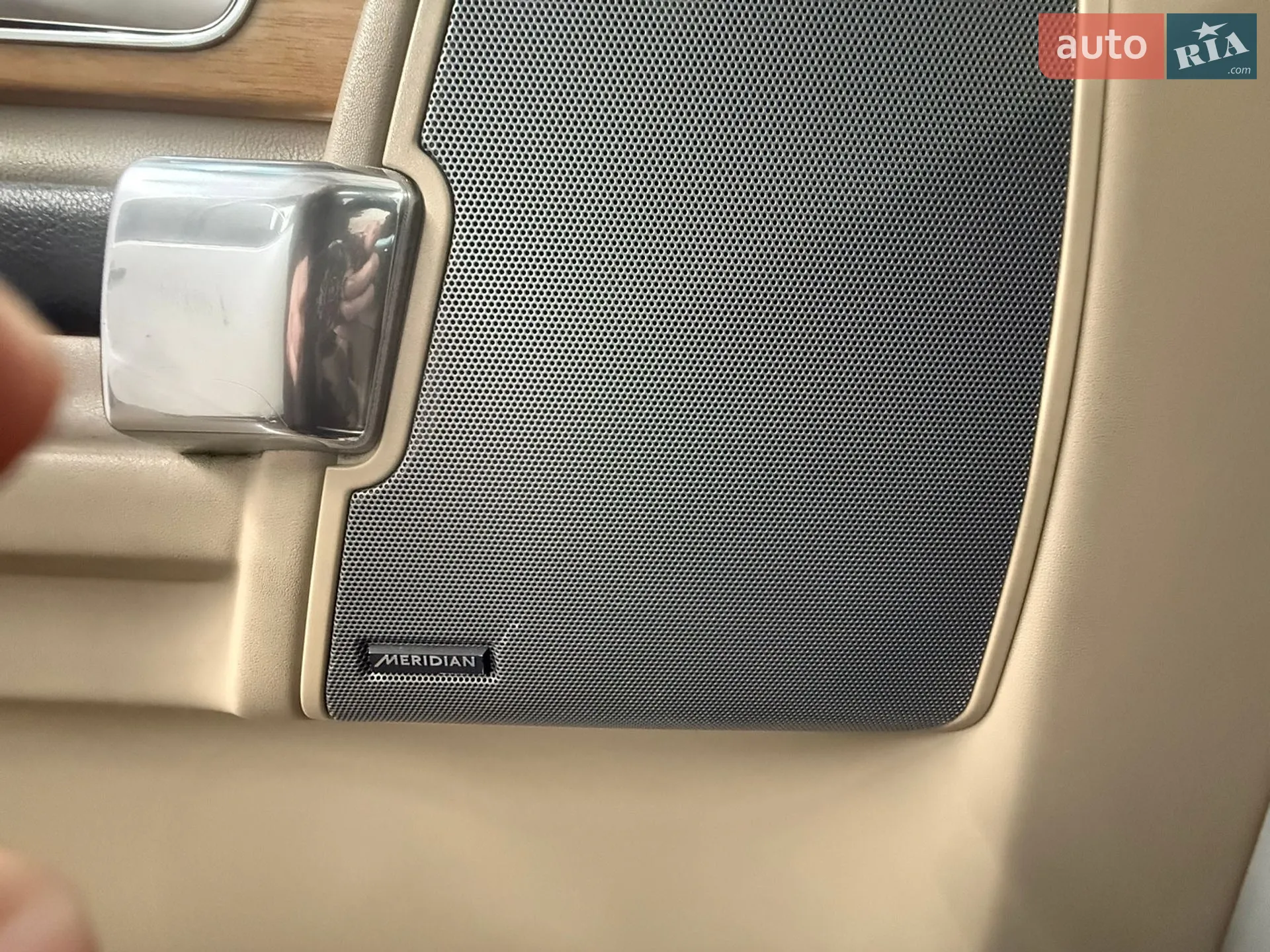 2015 Land Rover Discovery - мініатюра 35