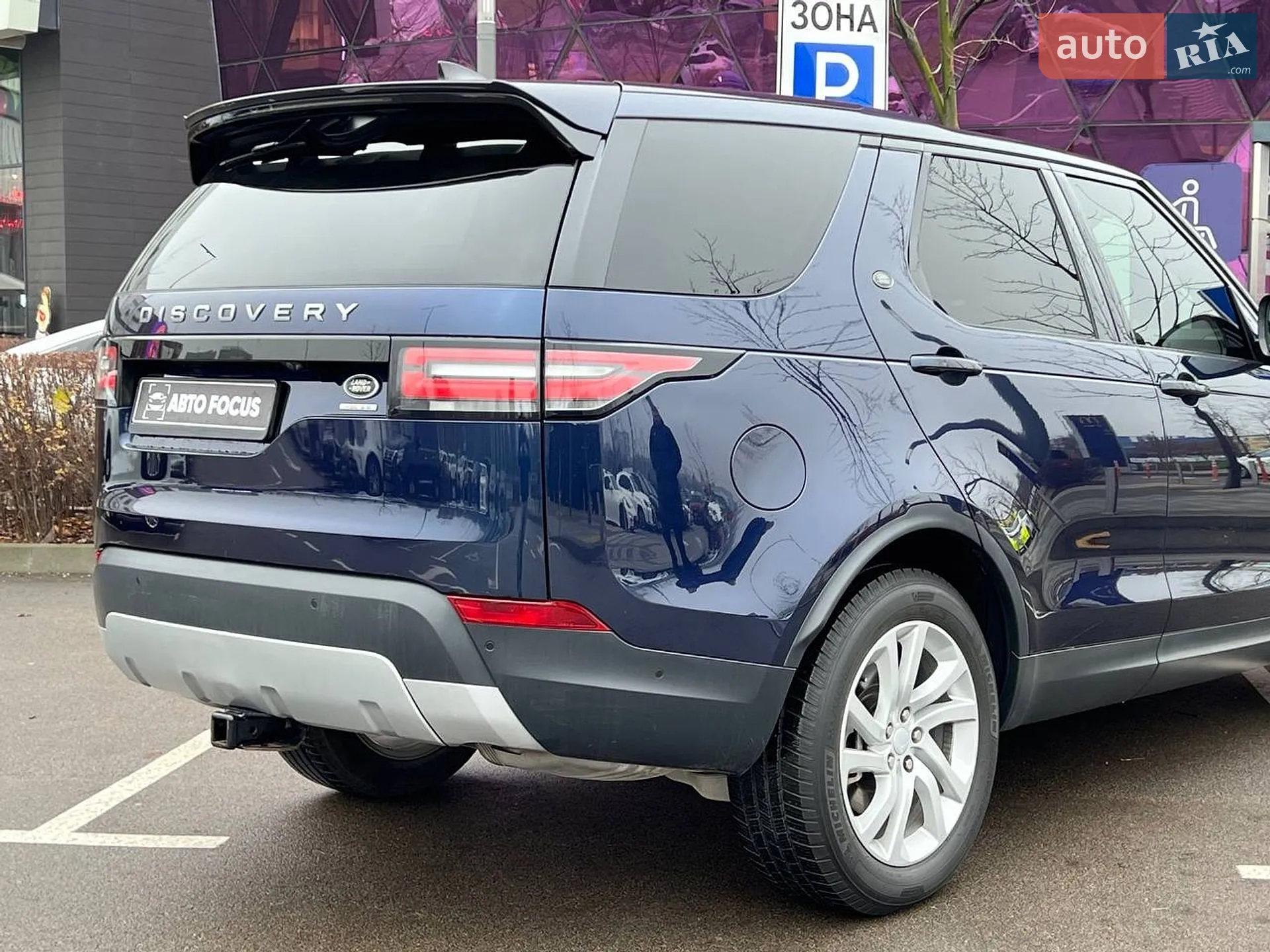 2018 Land Rover Discovery - мініатюра 9