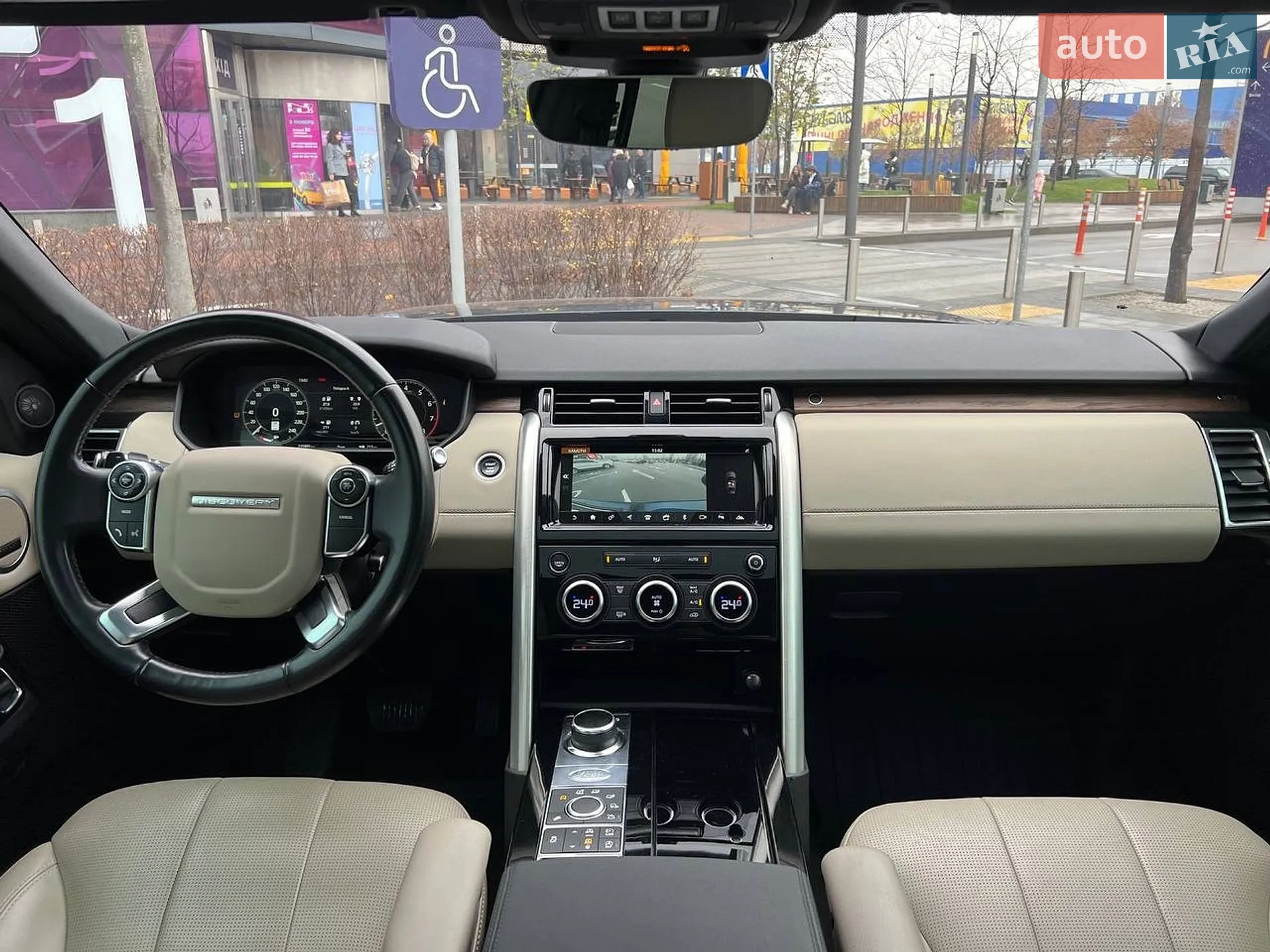 2018 Land Rover Discovery - мініатюра 41