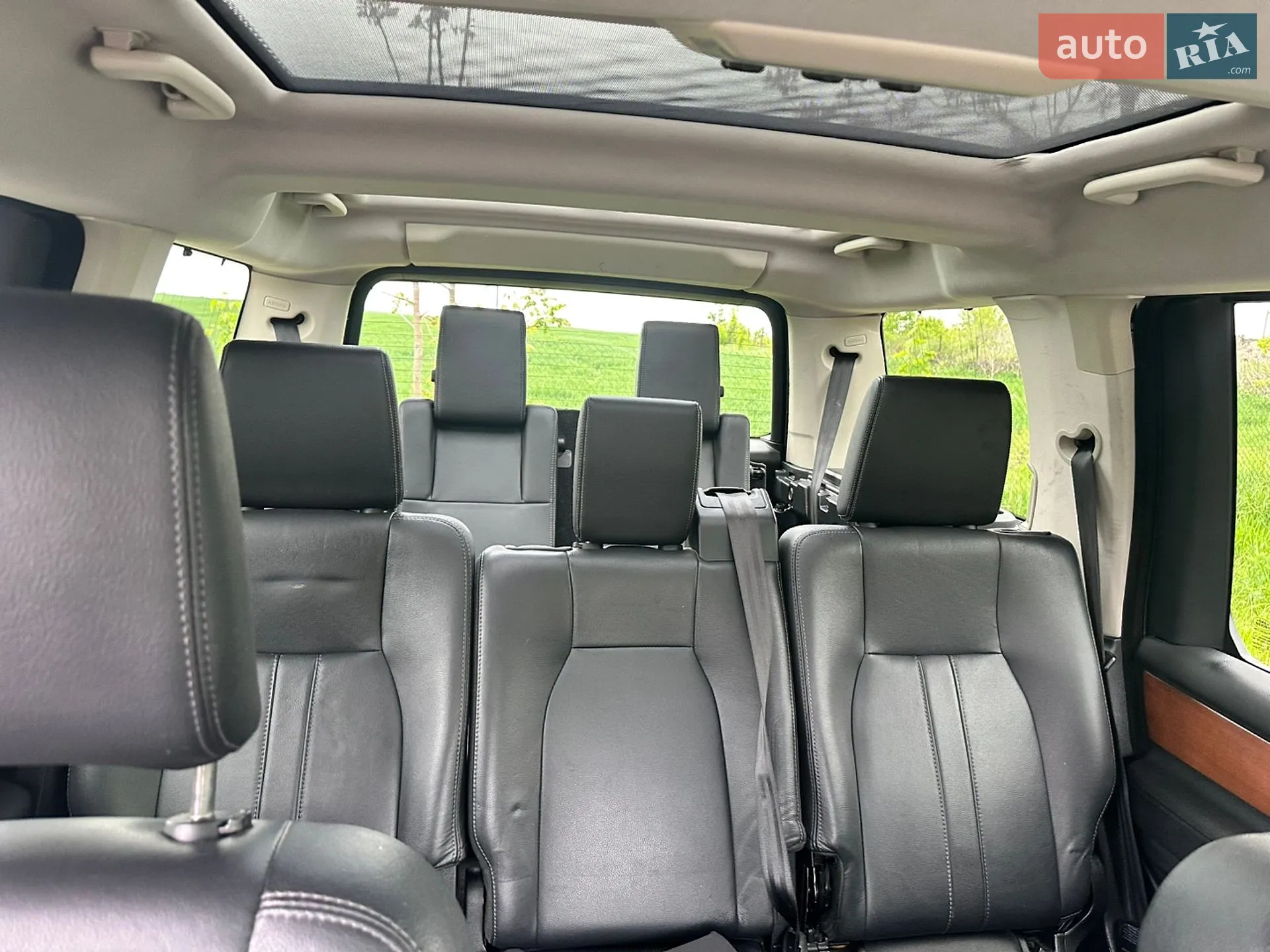 2015 Land Rover Discovery - мініатюра 13