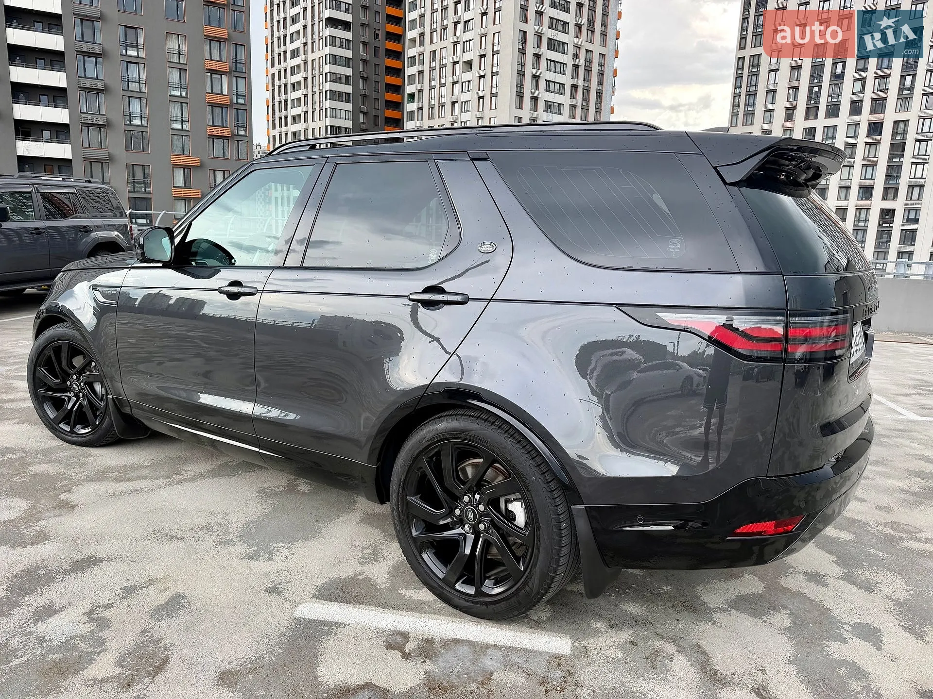 2023 Land Rover Discovery - мініатюра 14