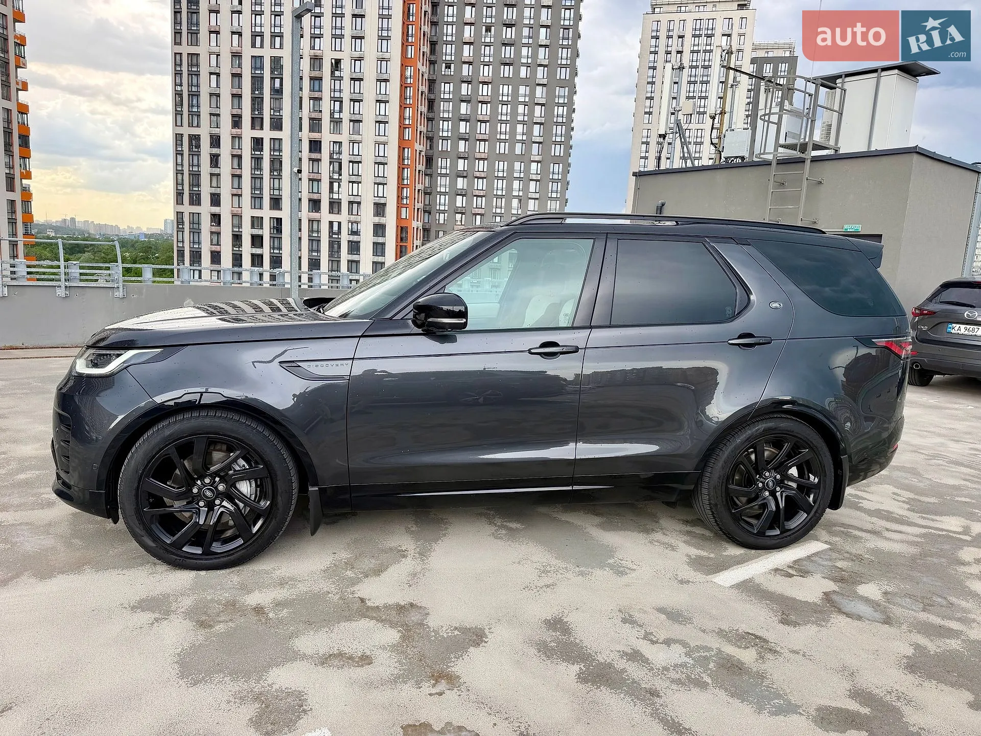 2023 Land Rover Discovery - мініатюра 17