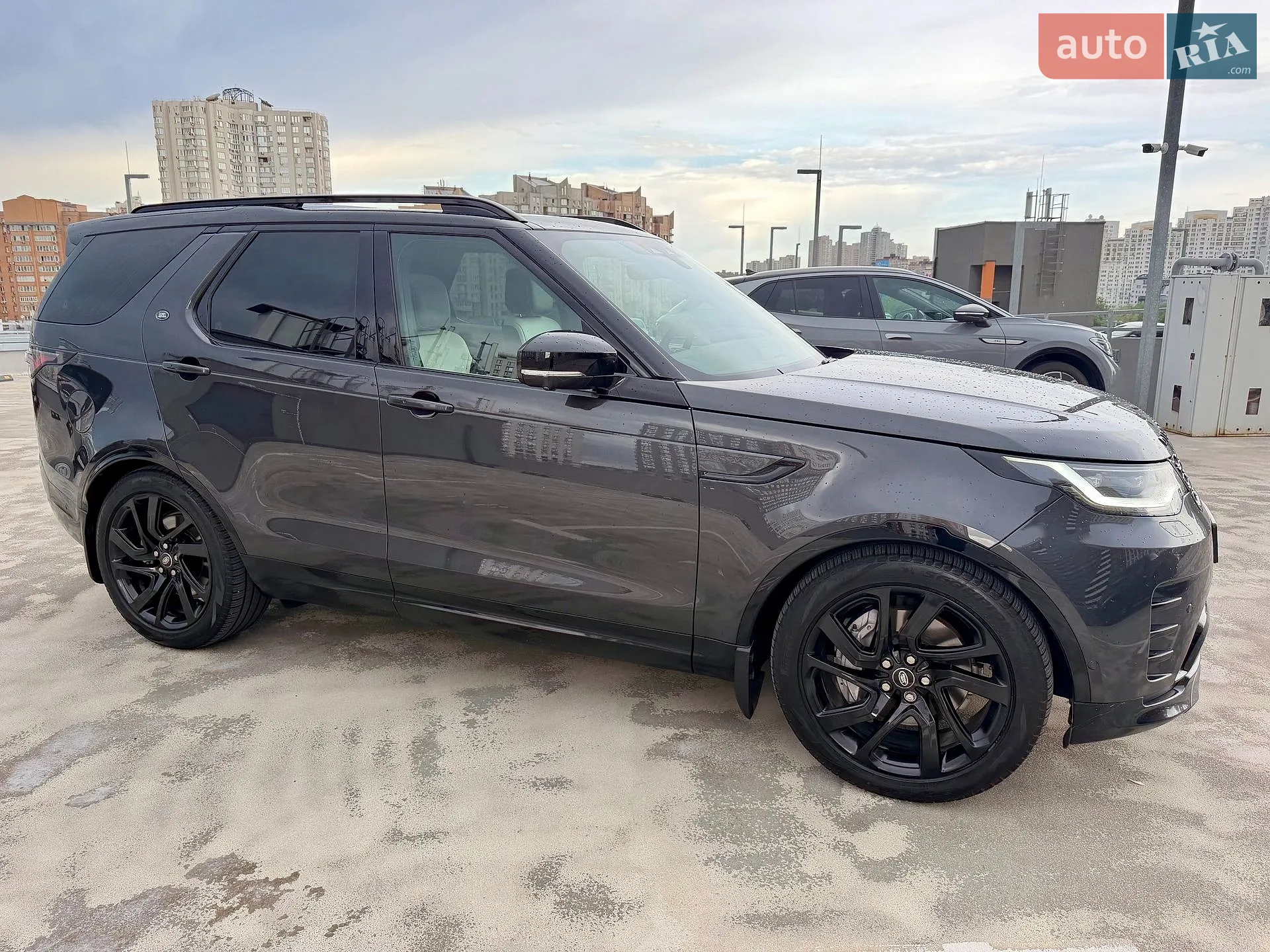 2023 Land Rover Discovery - мініатюра 25
