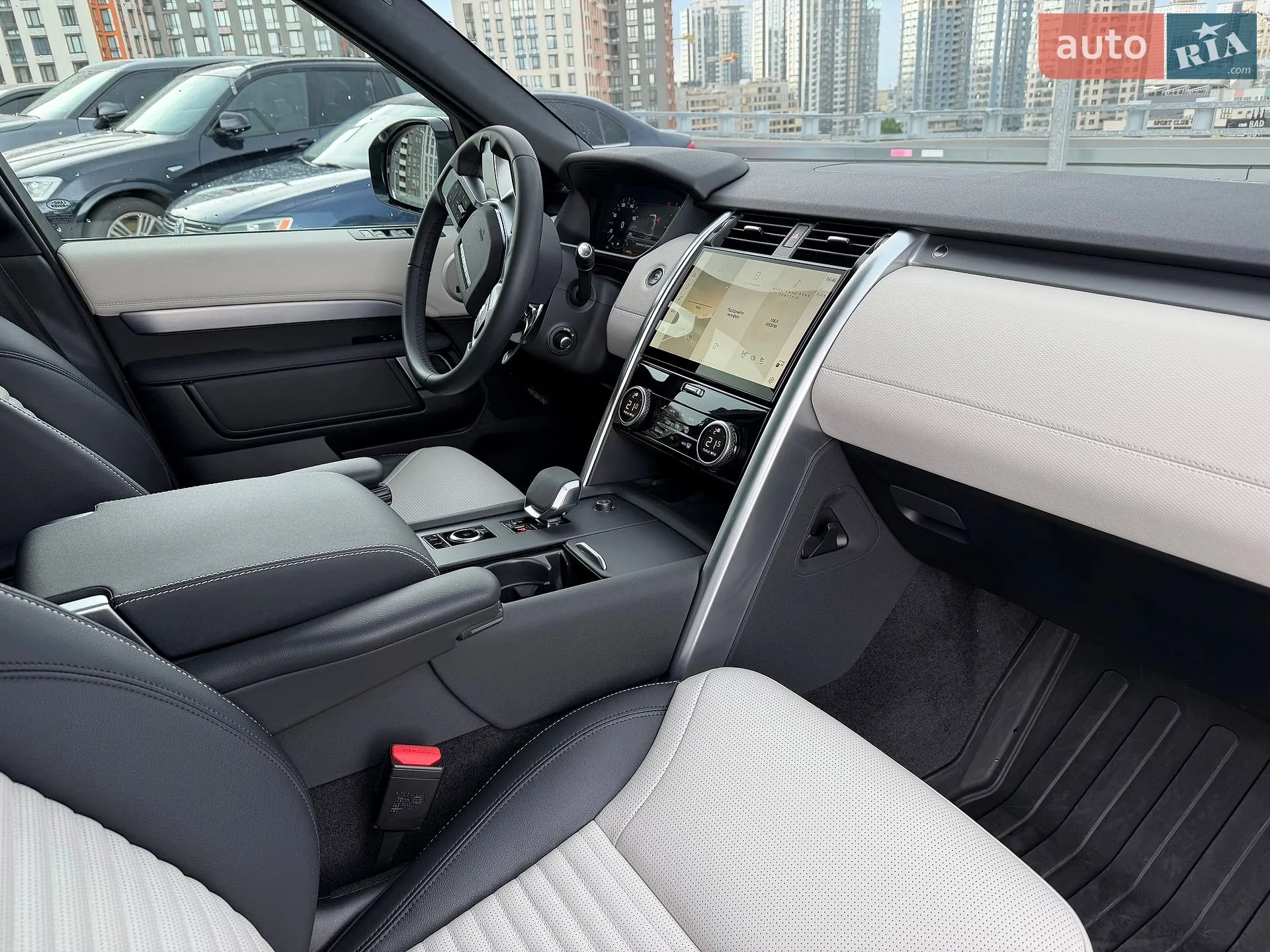 2023 Land Rover Discovery - мініатюра 50