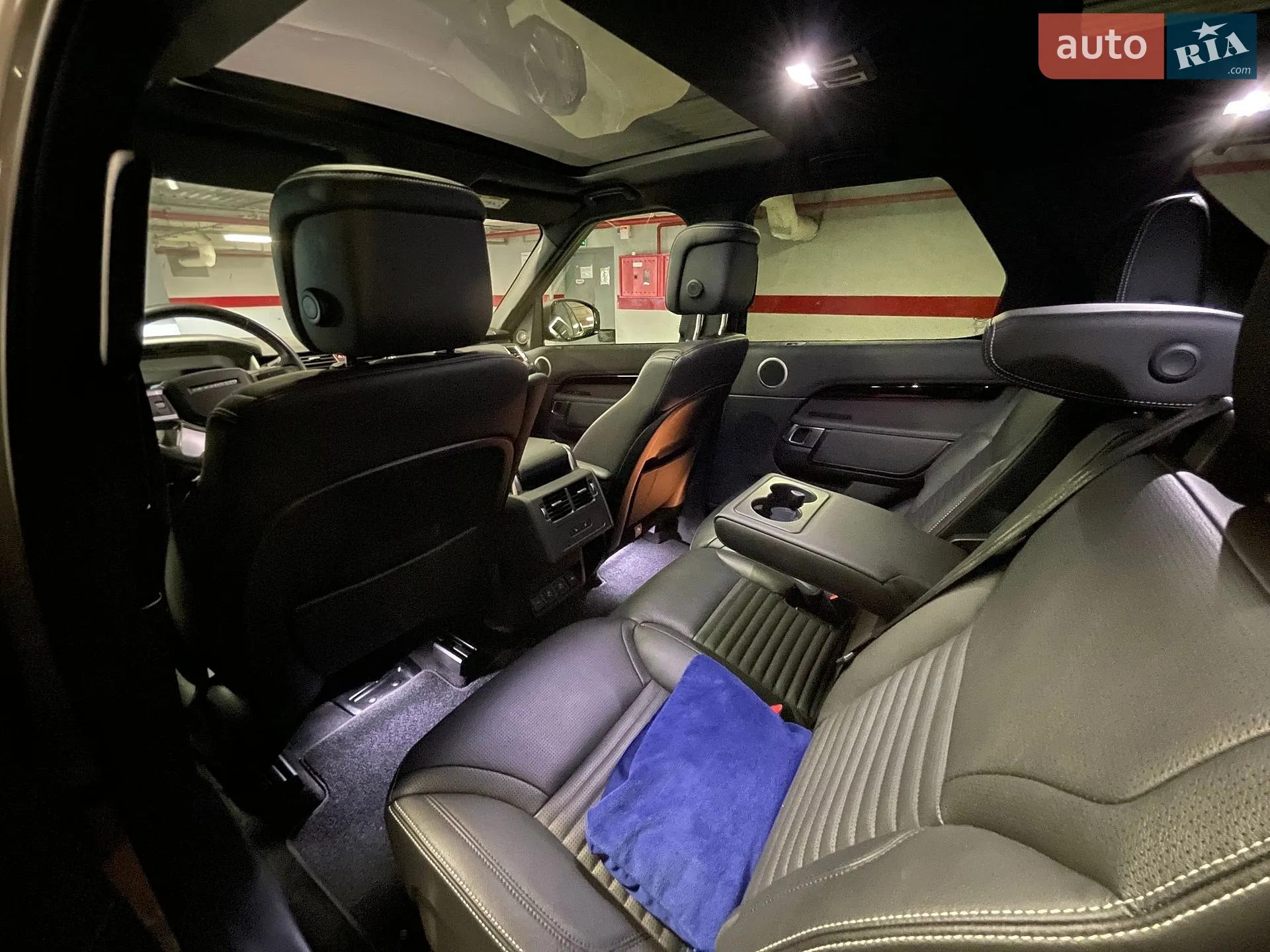 2021 Land Rover Discovery - мініатюра 11