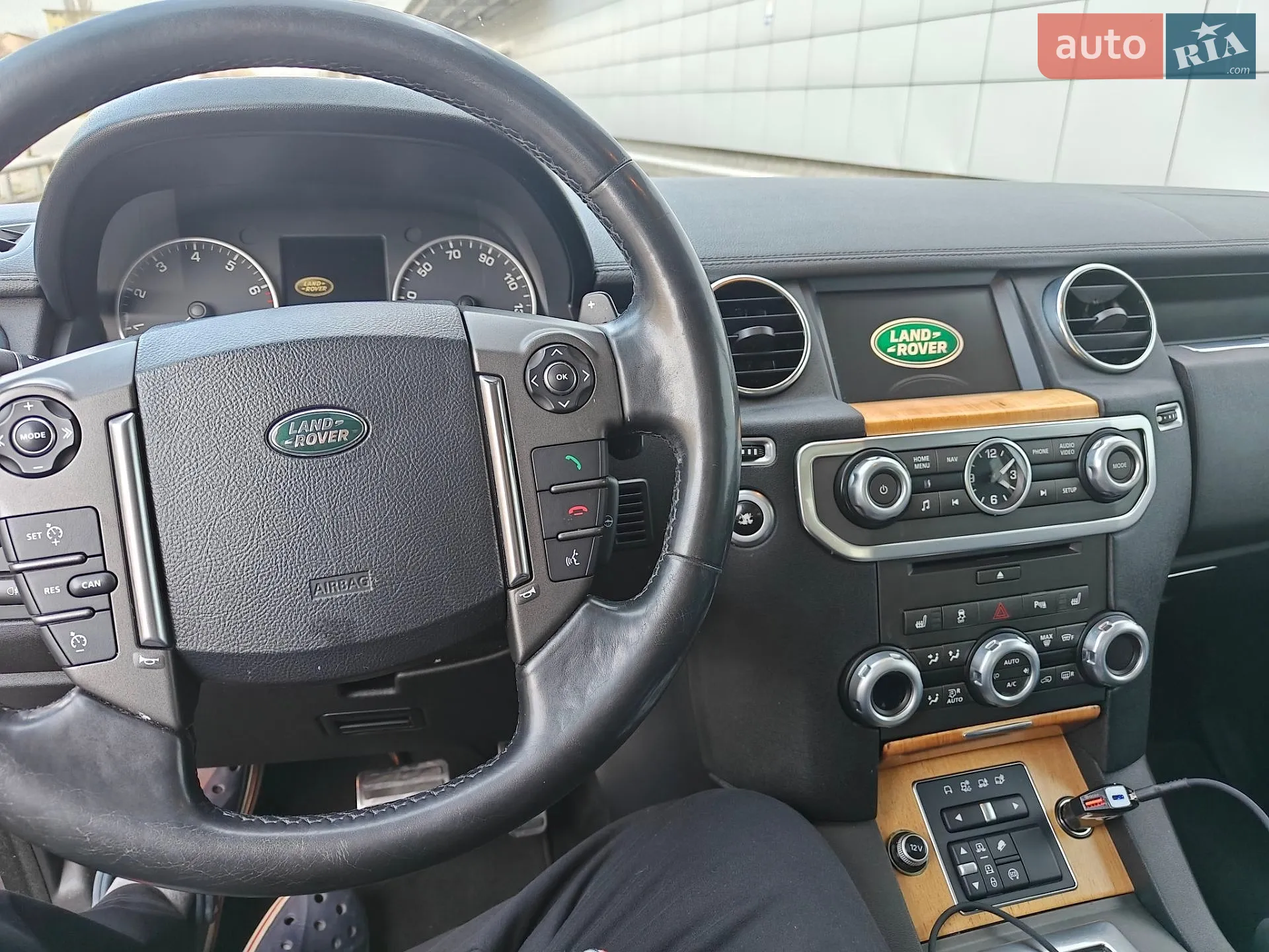 2015 Land Rover Discovery - мініатюра 8