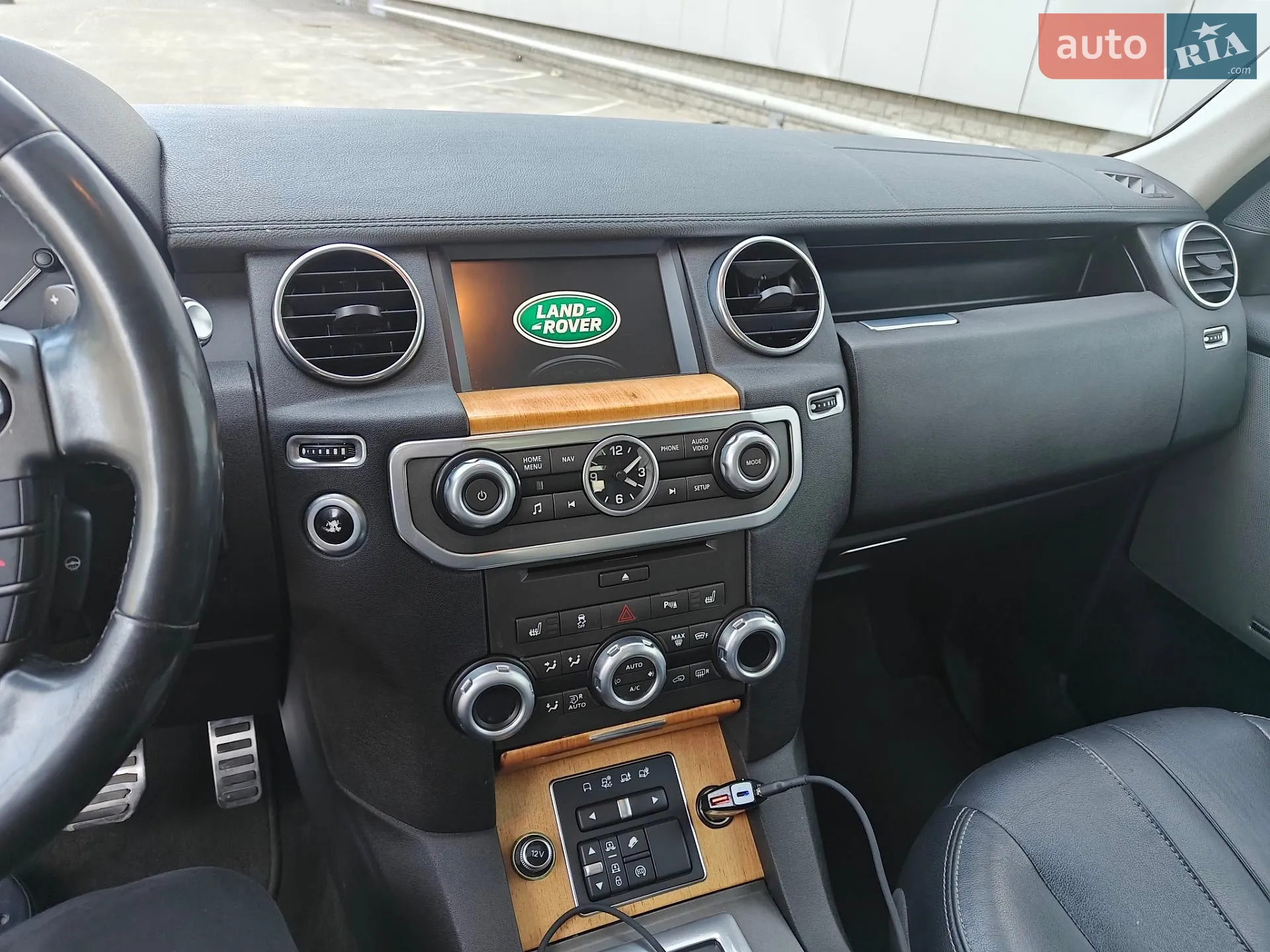 2015 Land Rover Discovery - мініатюра 9
